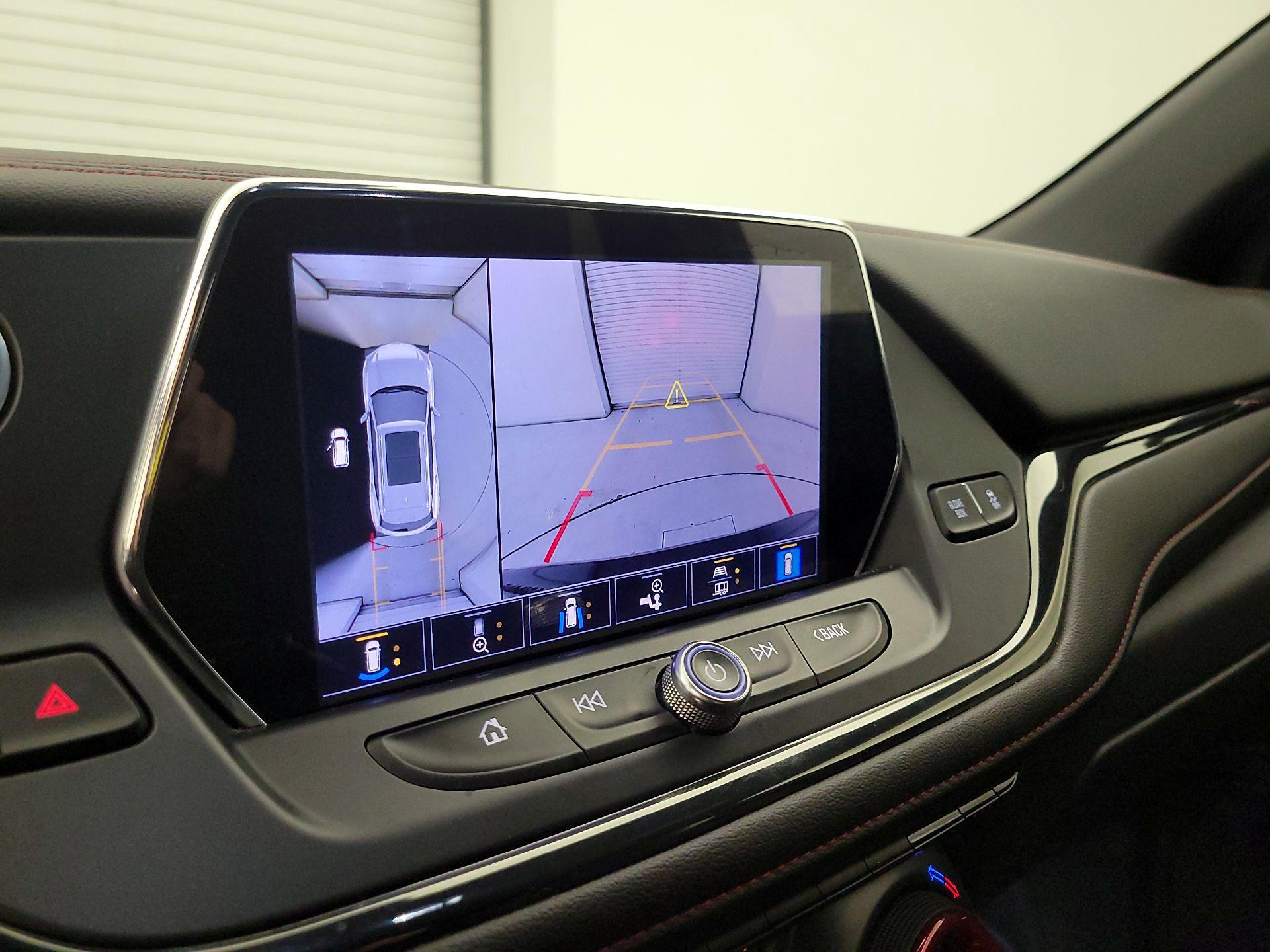 Thumbnail: 2021 Chevrolet Blazer - 14