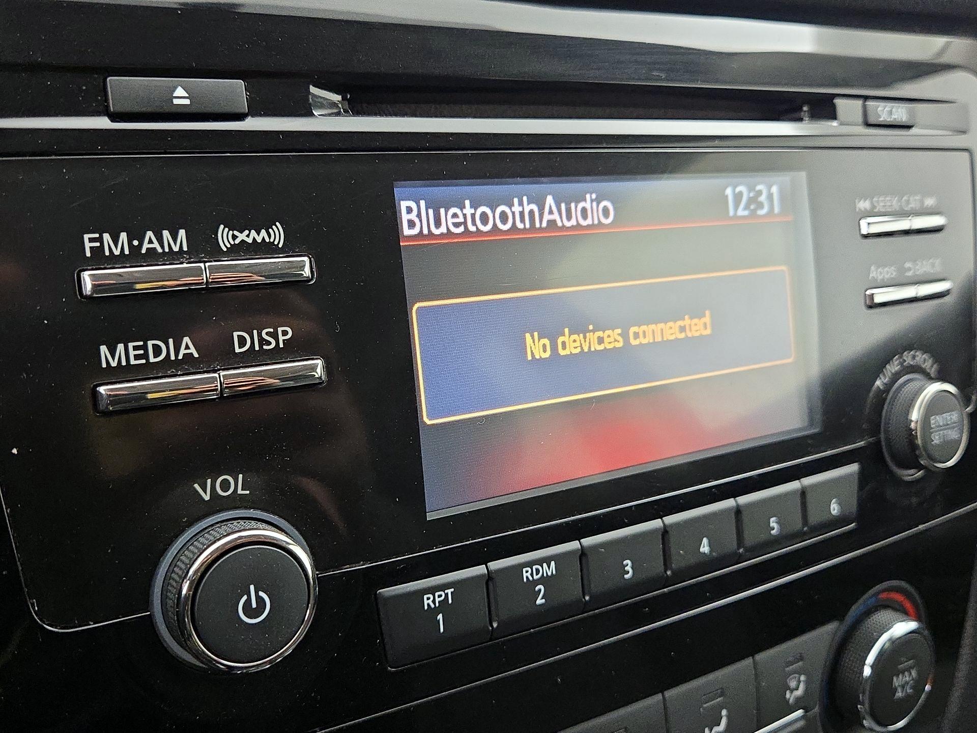 Thumbnail: 2016 Nissan Rogue - 15