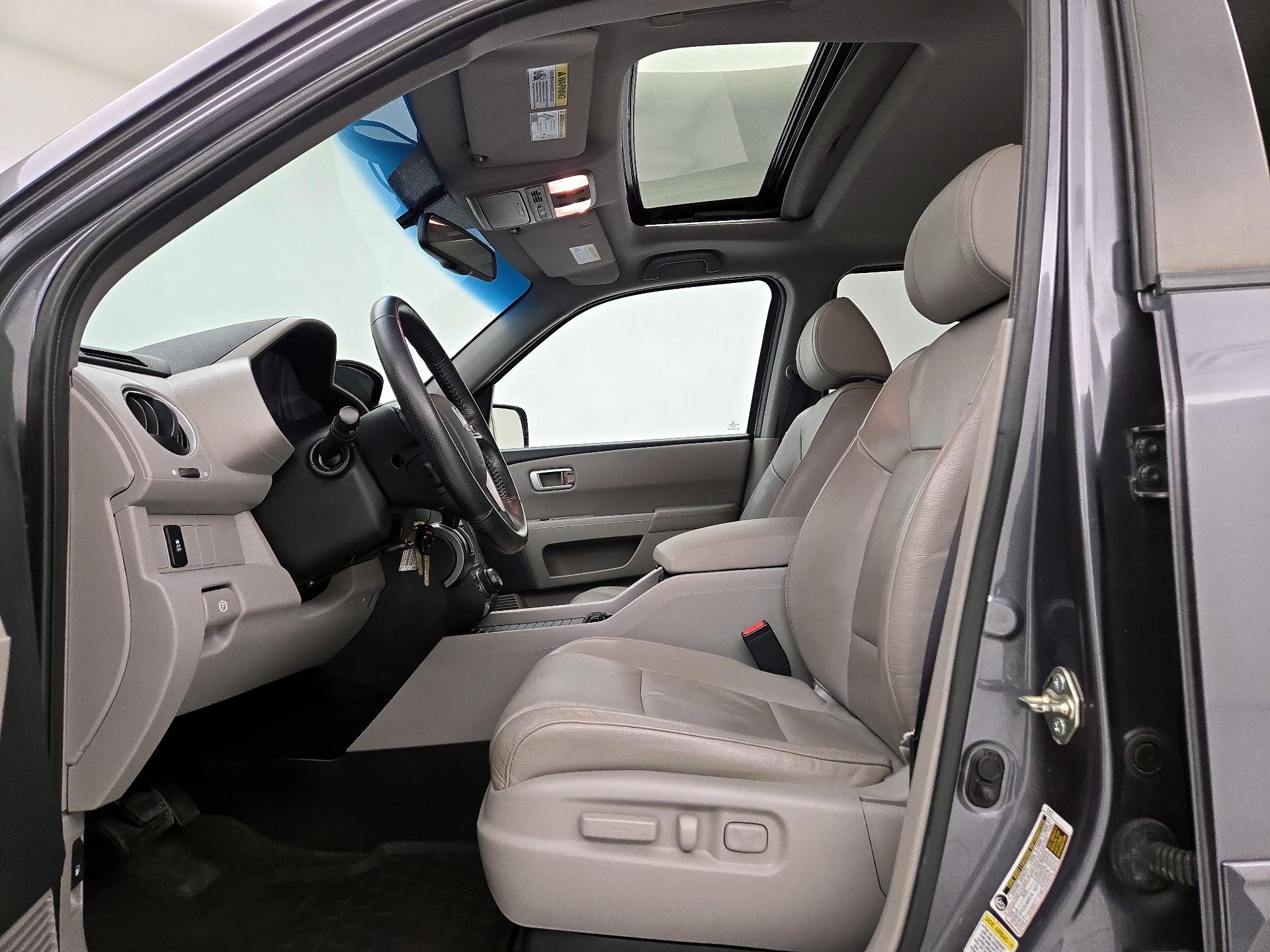 Thumbnail: 2015 Honda Pilot - 11