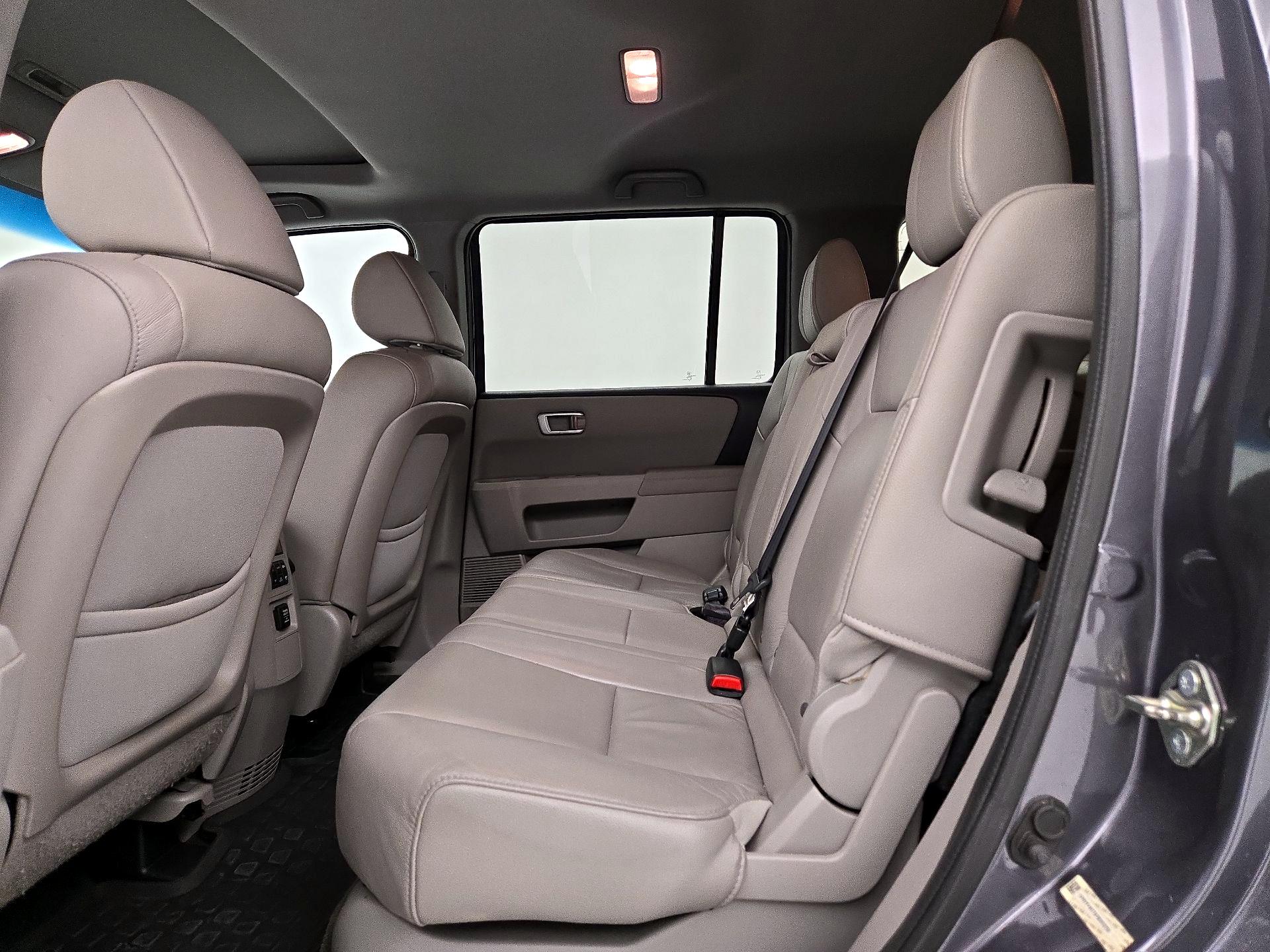 Thumbnail: 2015 Honda Pilot - 20