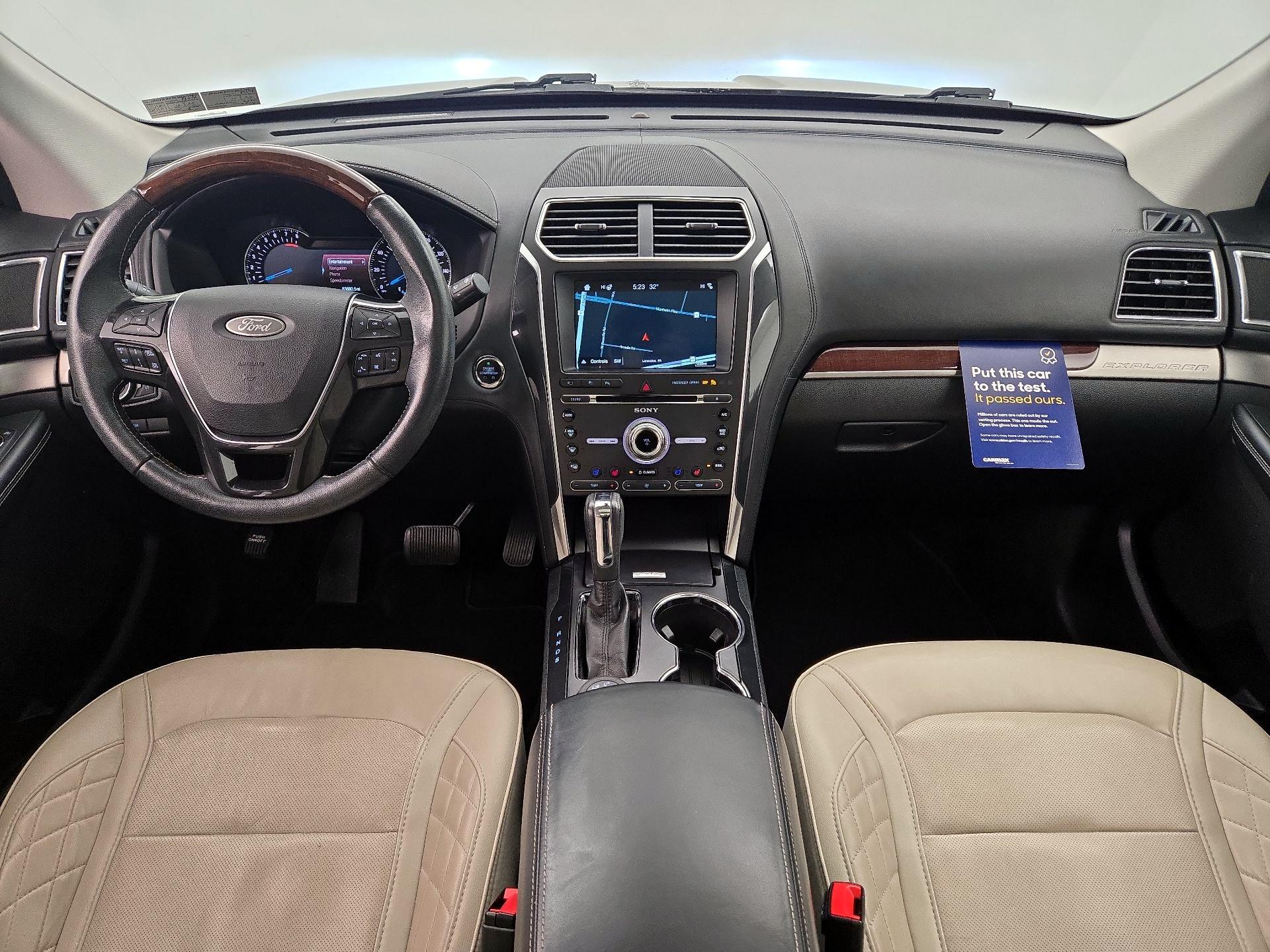 Thumbnail: 2017 Ford Explorer - 9