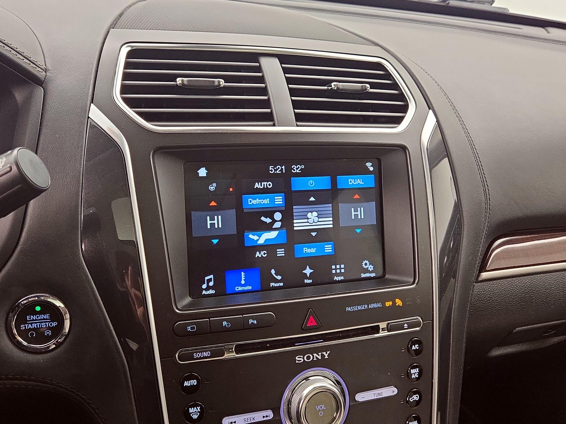 Thumbnail: 2017 Ford Explorer - 17