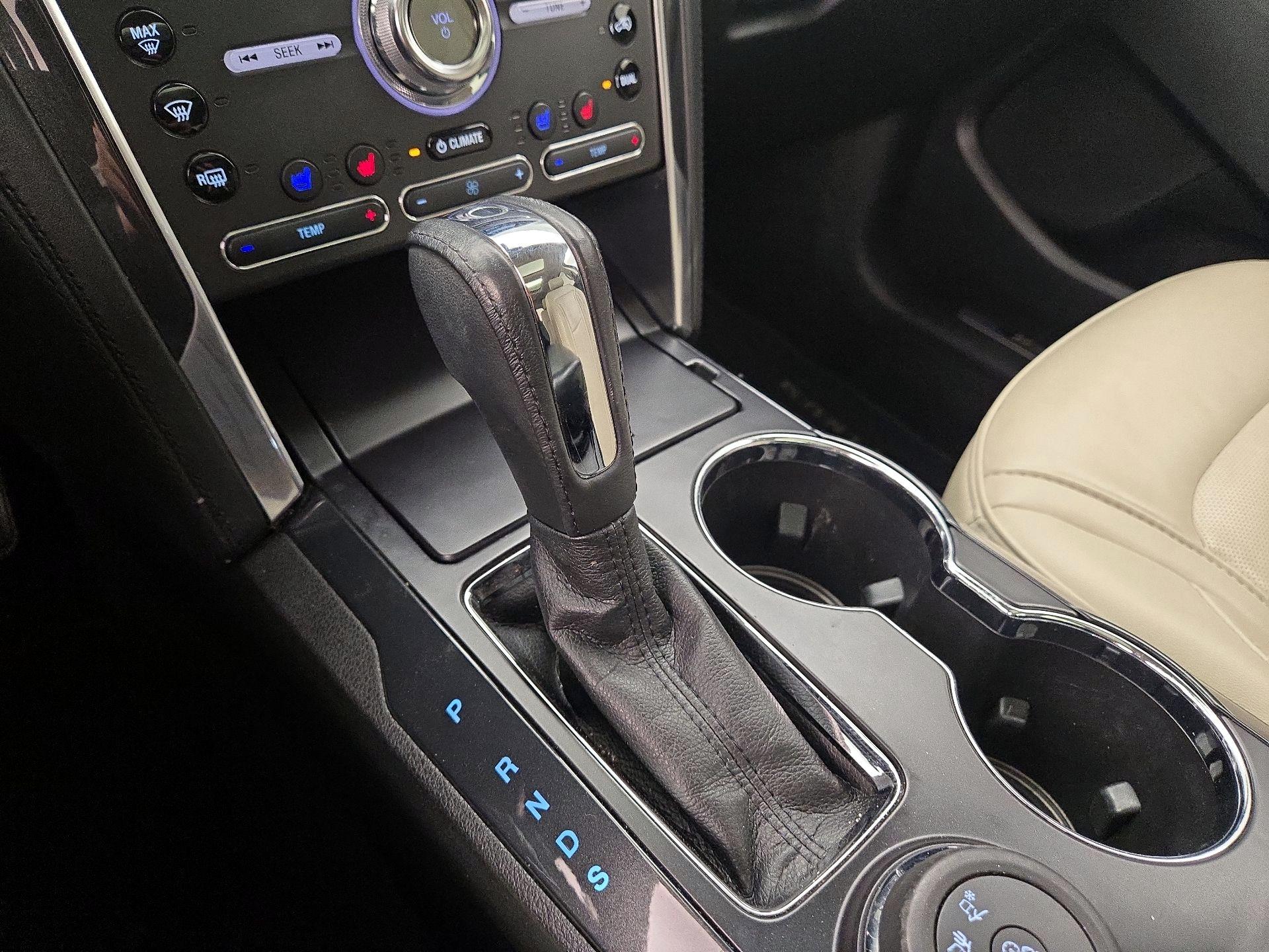 Thumbnail: 2017 Ford Explorer - 18