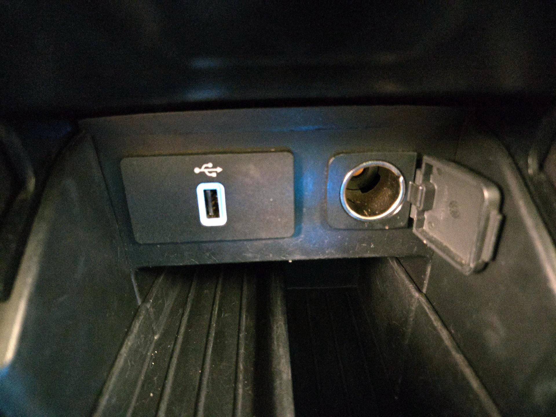 Thumbnail: 2017 Ford Explorer - 19