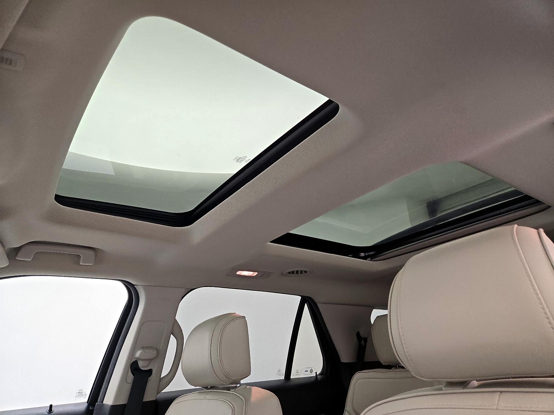 Thumbnail: 2017 Ford Explorer - 20