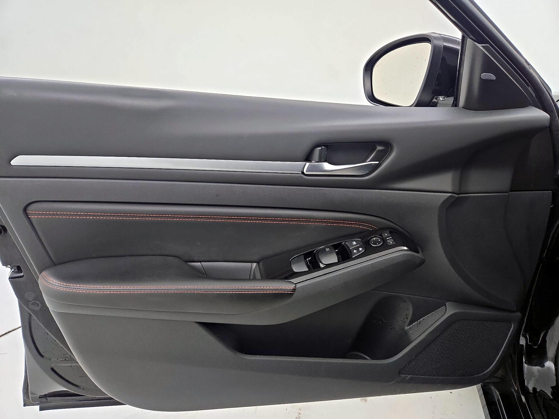 Thumbnail: 2023 Nissan Altima - 12