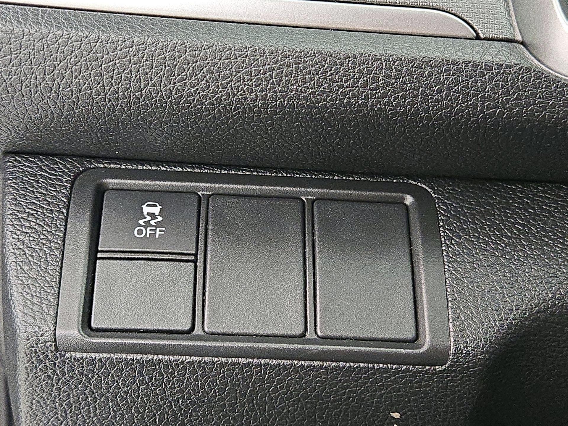 Thumbnail: 2018 Honda Civic - 13