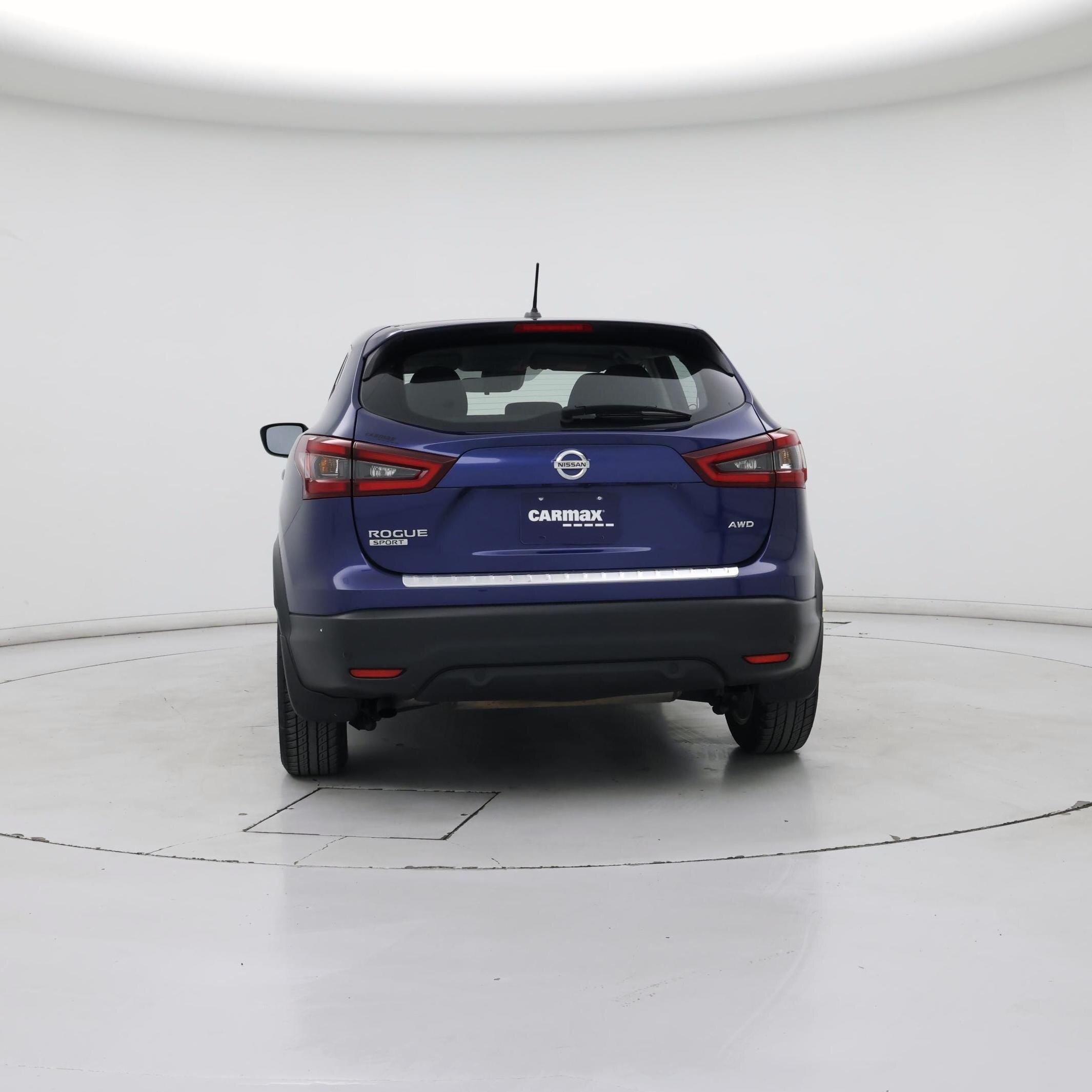 Thumbnail: 2020 Nissan Rogue Sport - 6