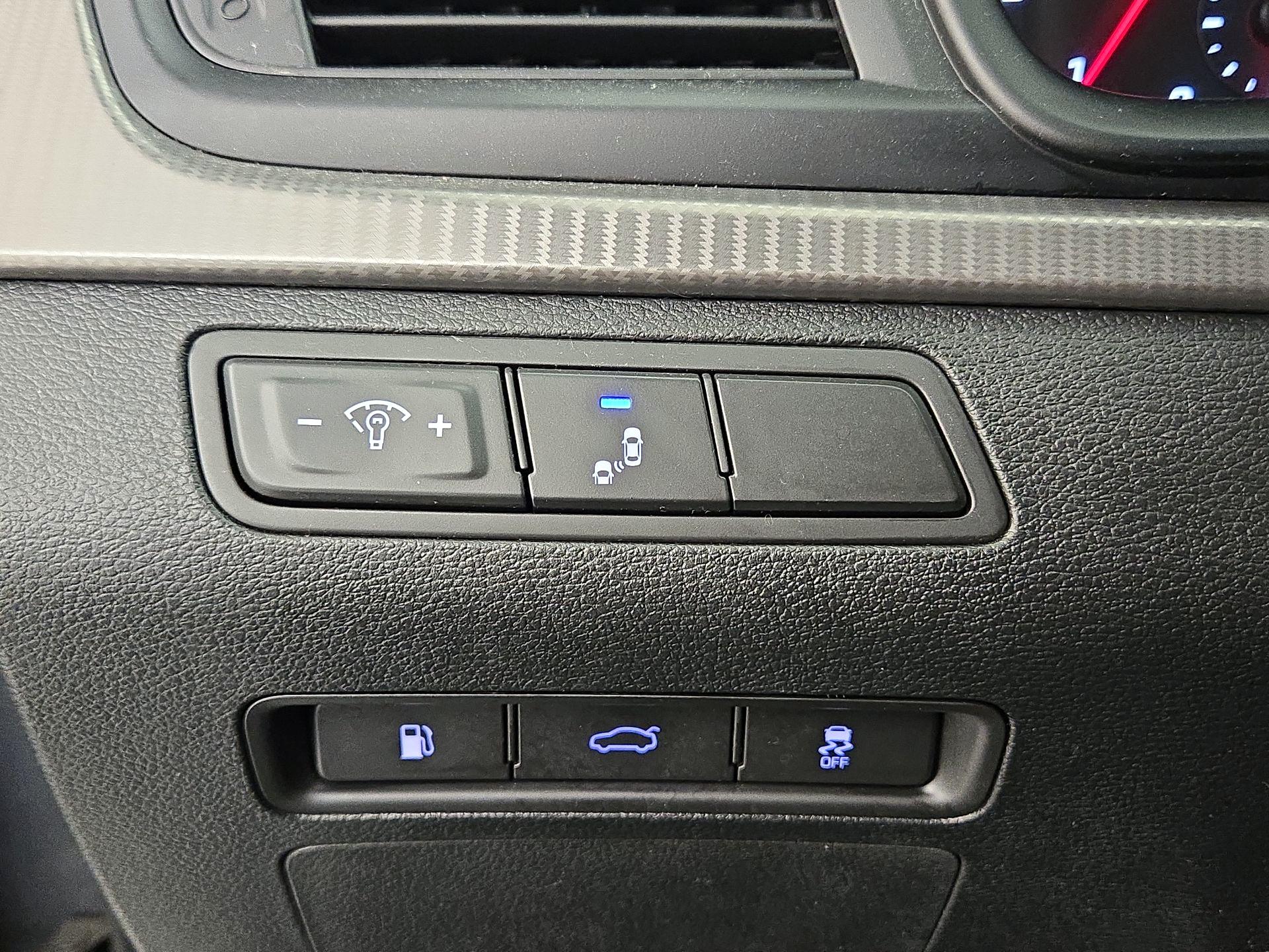 Thumbnail: 2019 Hyundai Sonata - 13