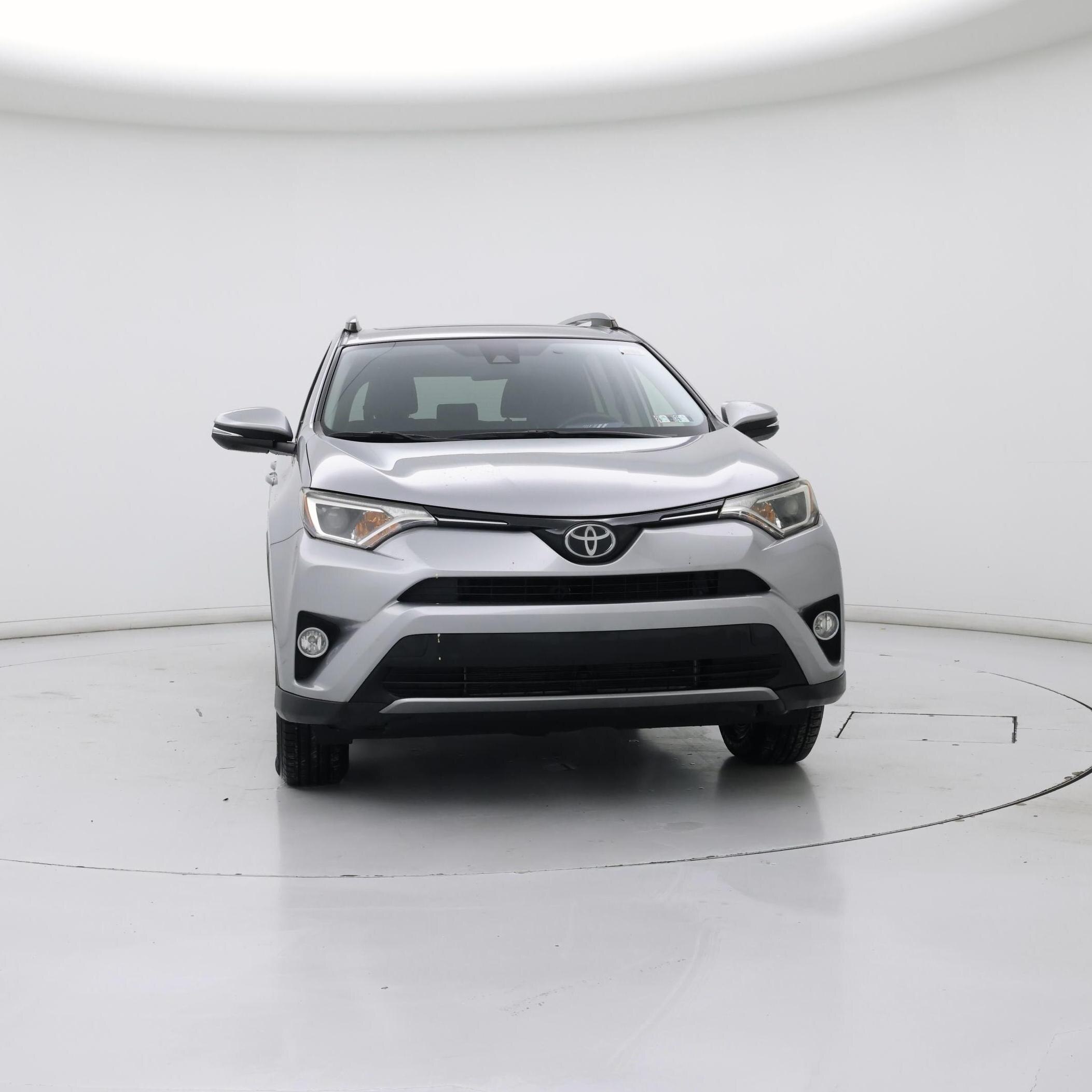 Thumbnail: 2018 Toyota RAV4 - 5