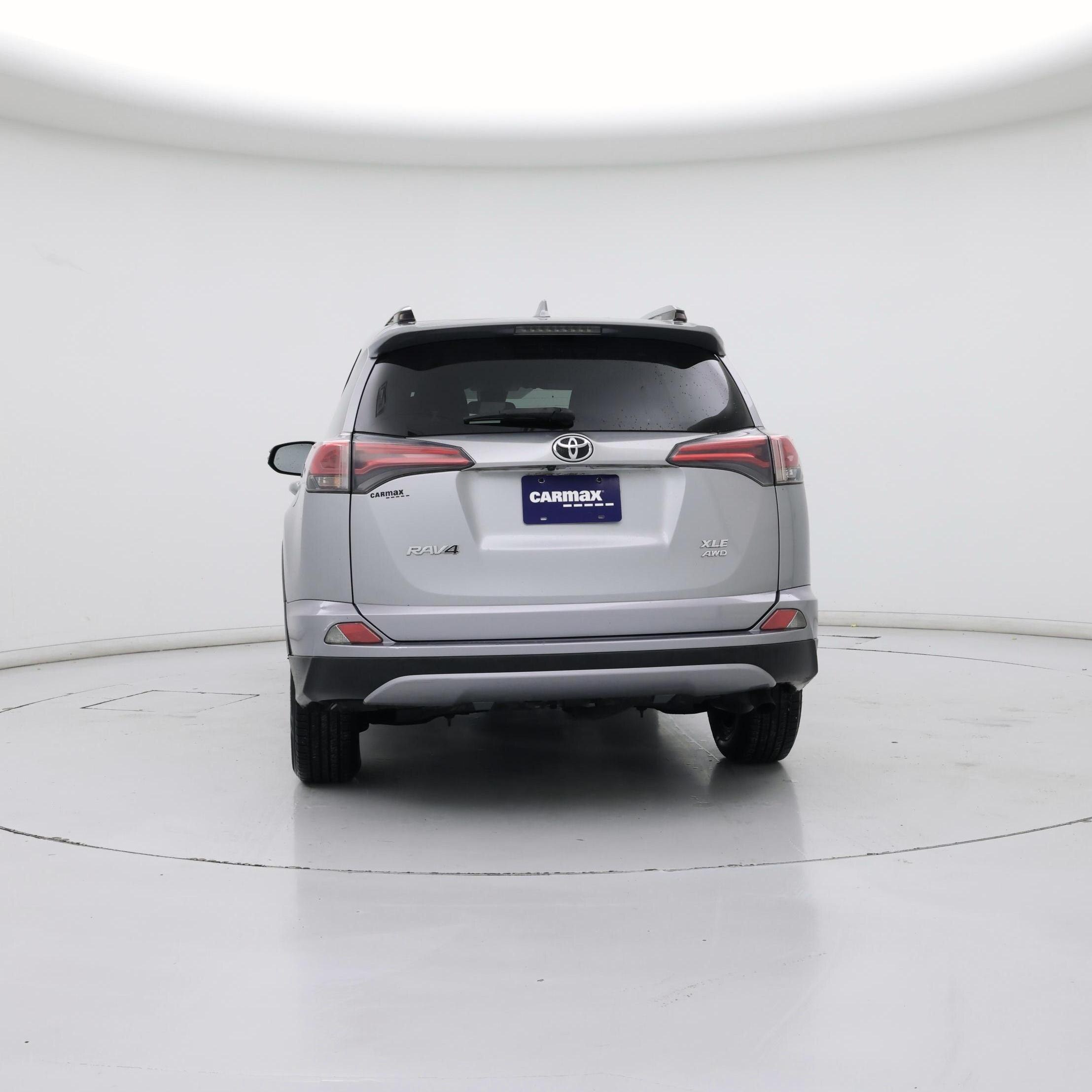 Thumbnail: 2018 Toyota RAV4 - 6