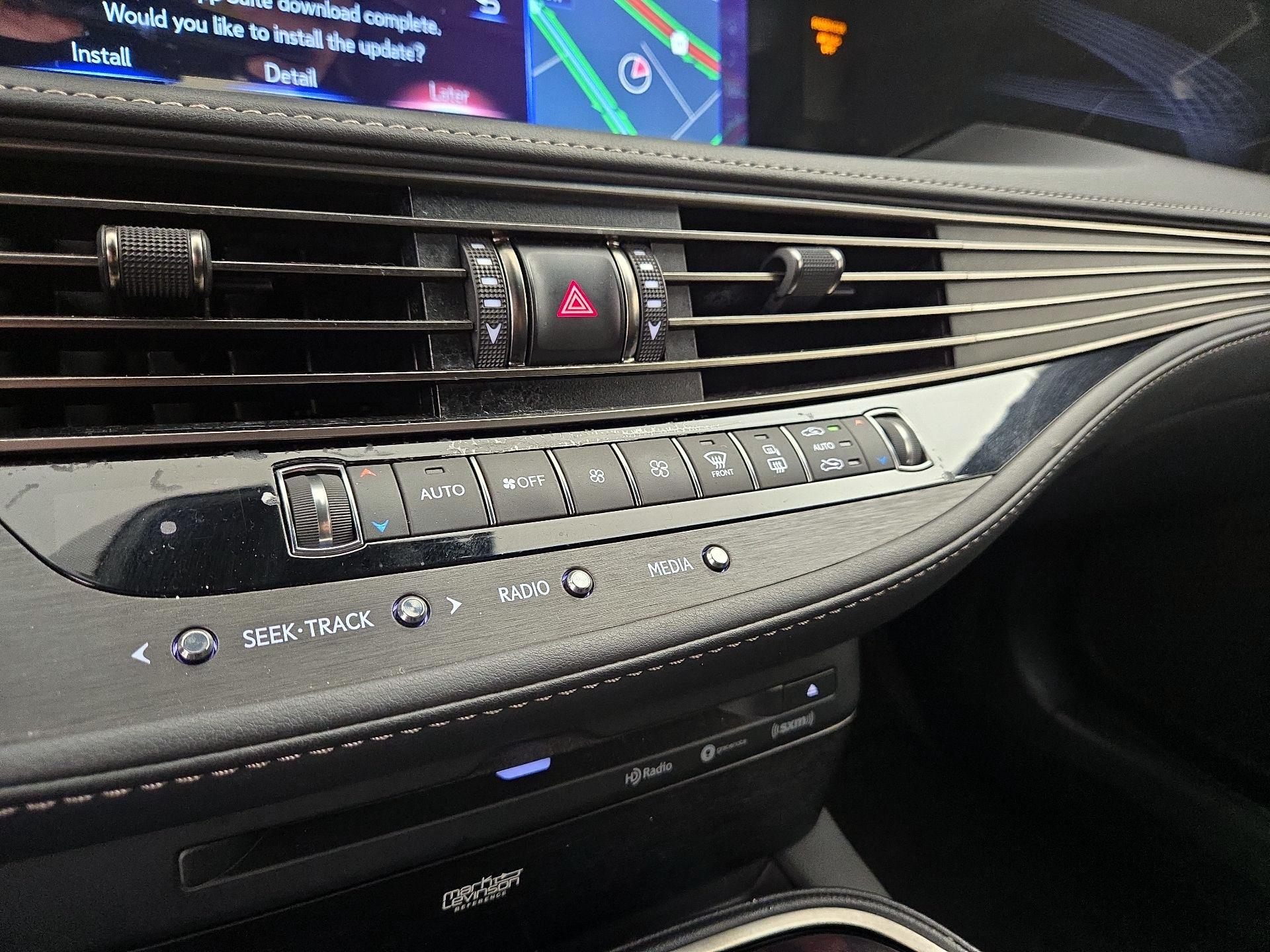 Thumbnail: 2018 Lexus LS - 17