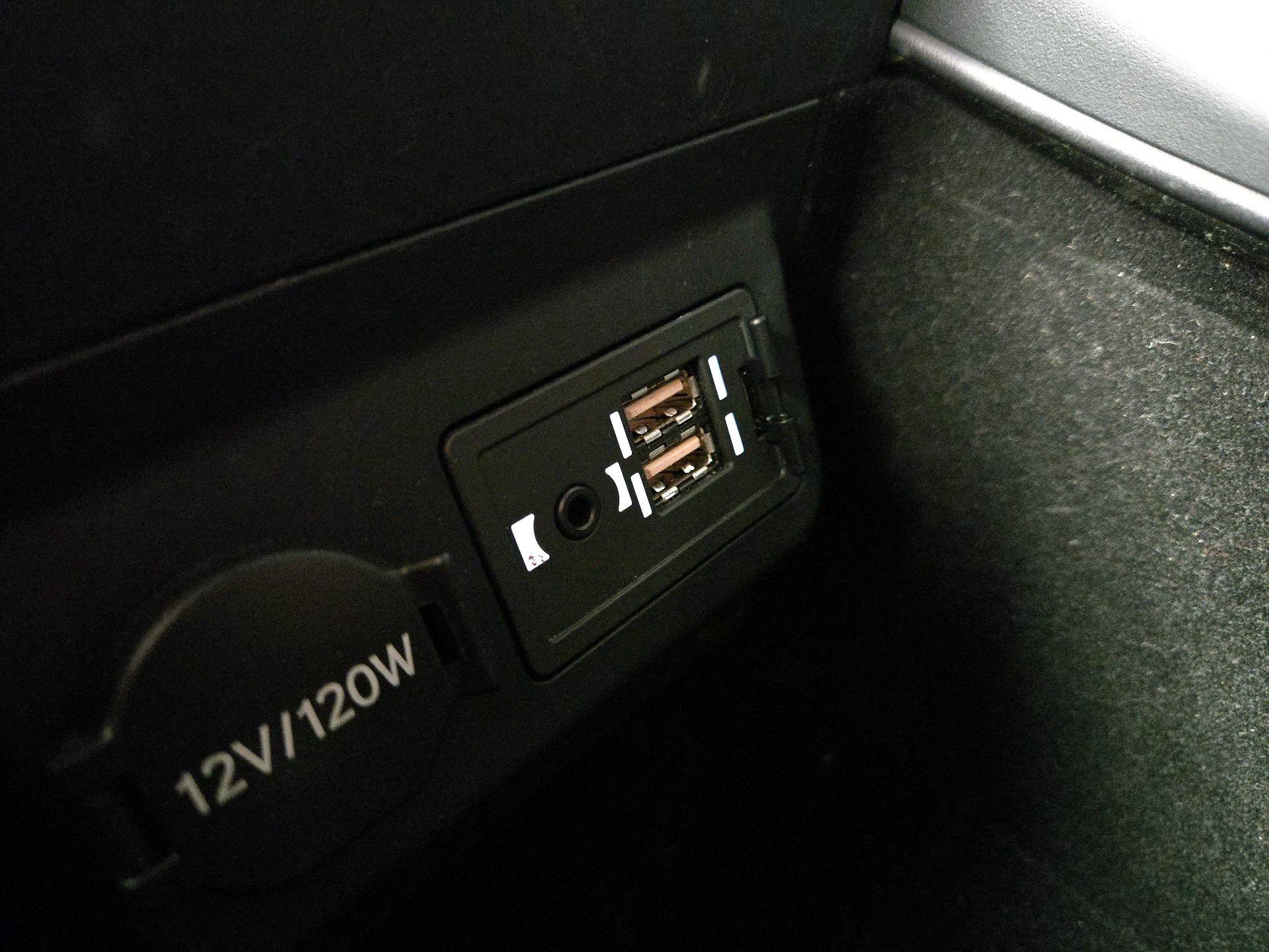 Thumbnail: 2018 Lexus LS - 19