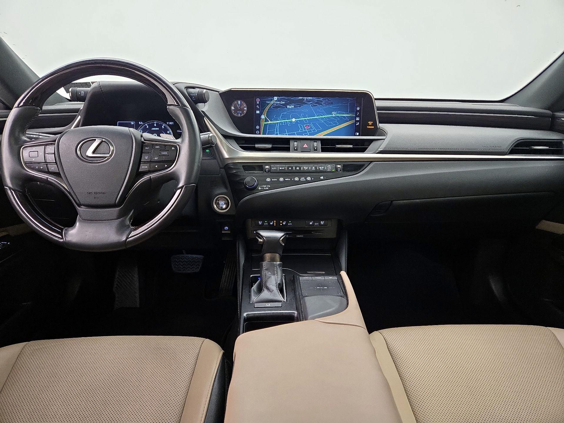 Thumbnail: 2020 Lexus ES - 9