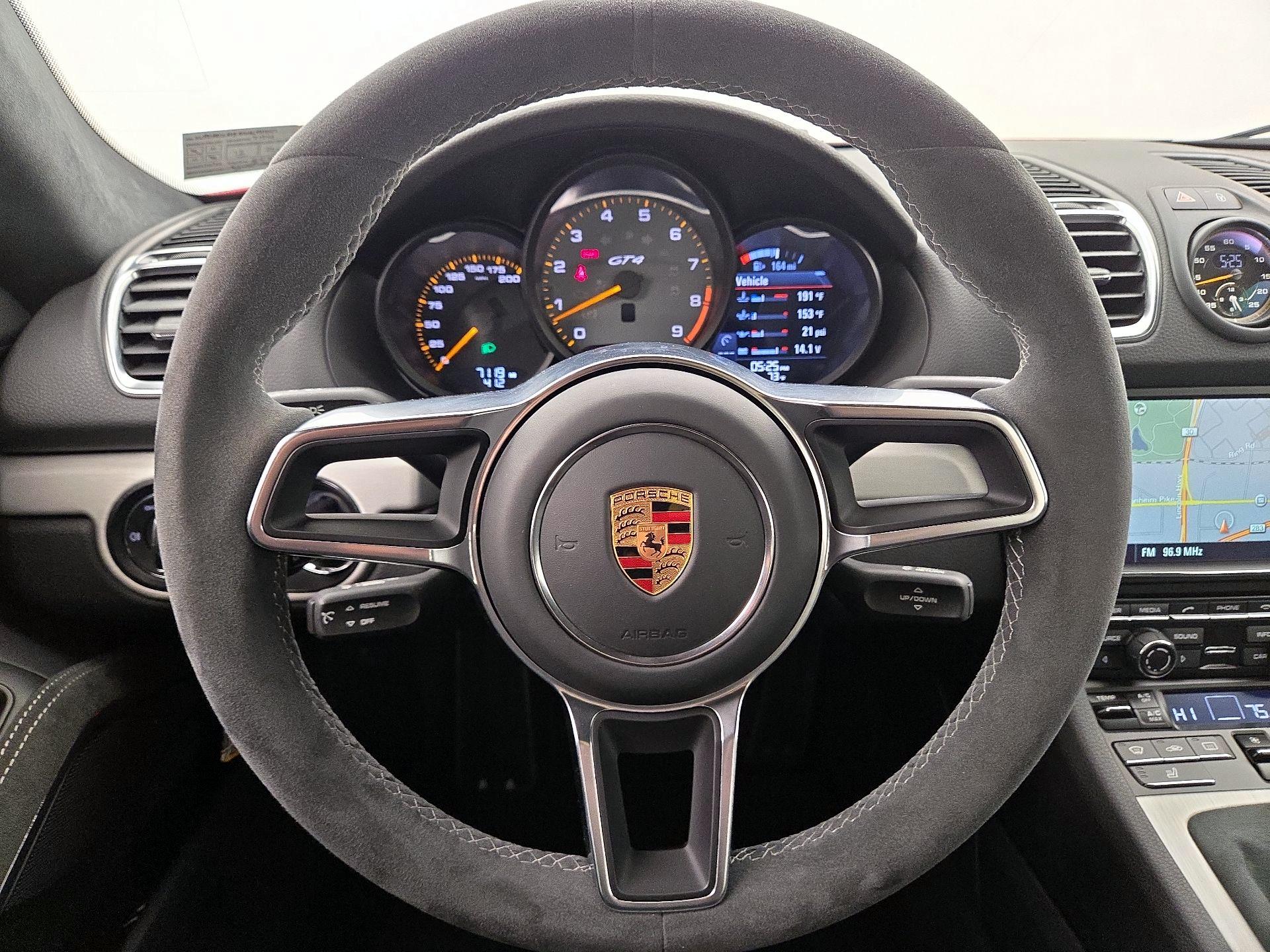 Thumbnail: 2016 Porsche Cayman - 10