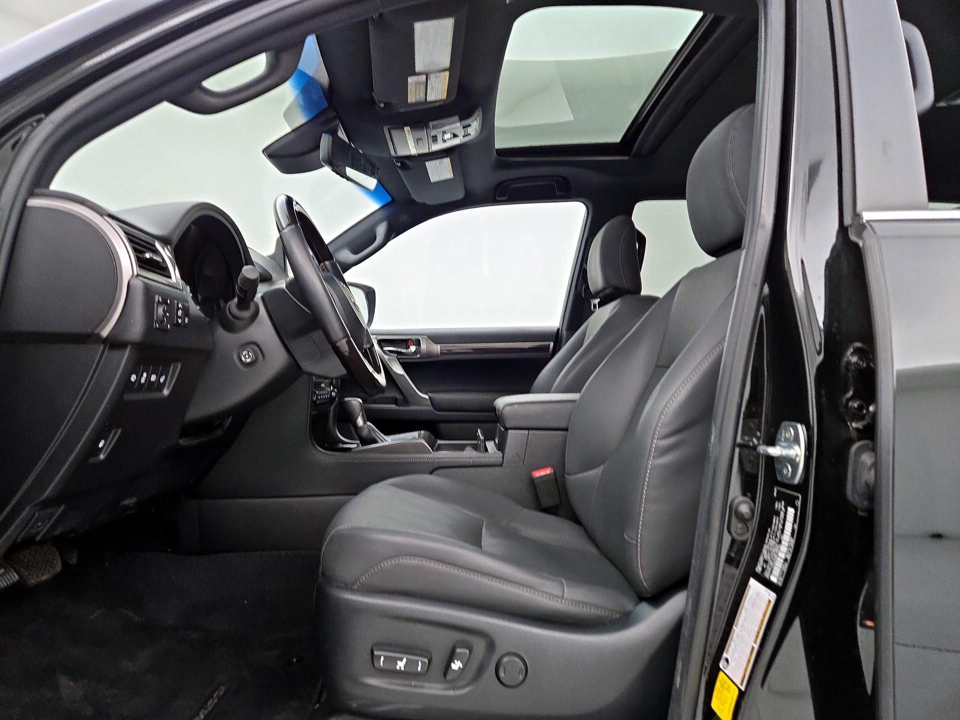 Thumbnail: 2023 Lexus GX - 11