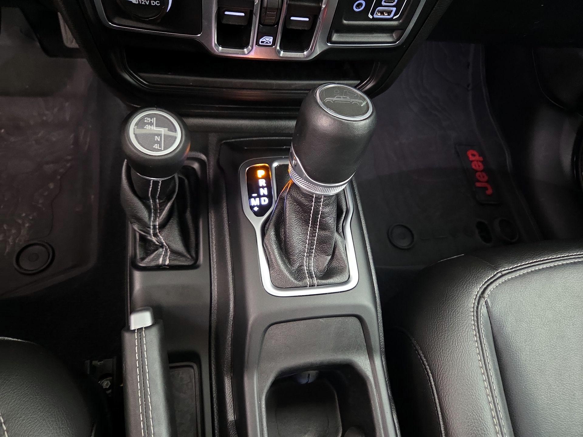 Thumbnail: 2021 Jeep Gladiator - 18