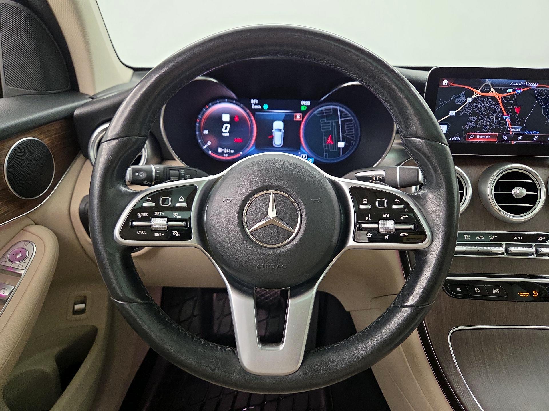 Thumbnail: 2022 Mercedes-Benz GLC - 10