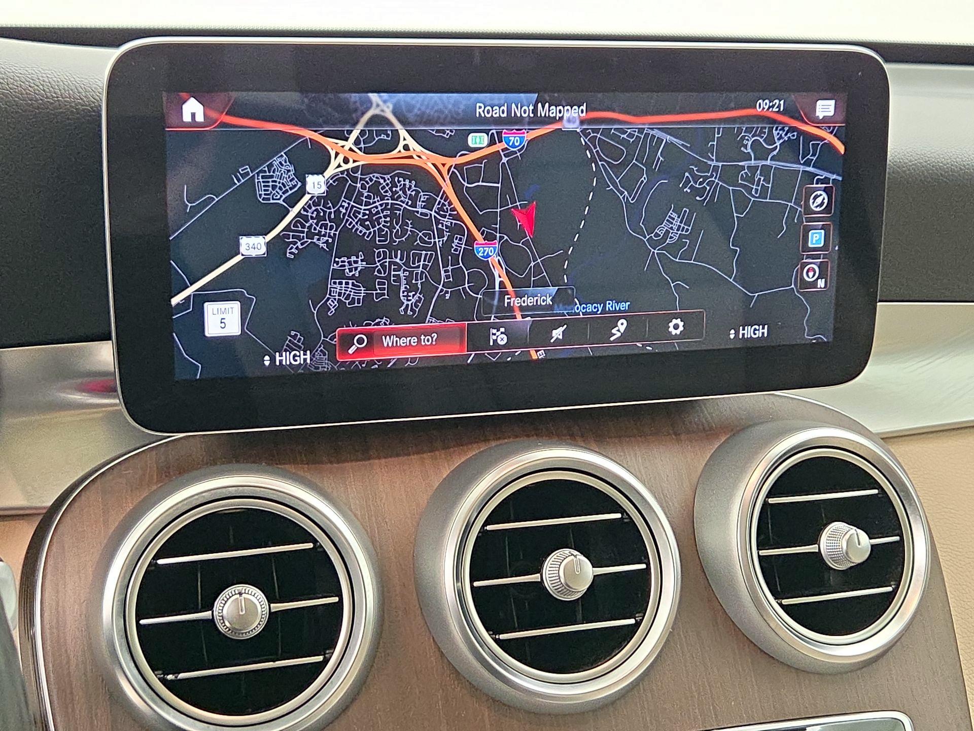 Thumbnail: 2022 Mercedes-Benz GLC - 14