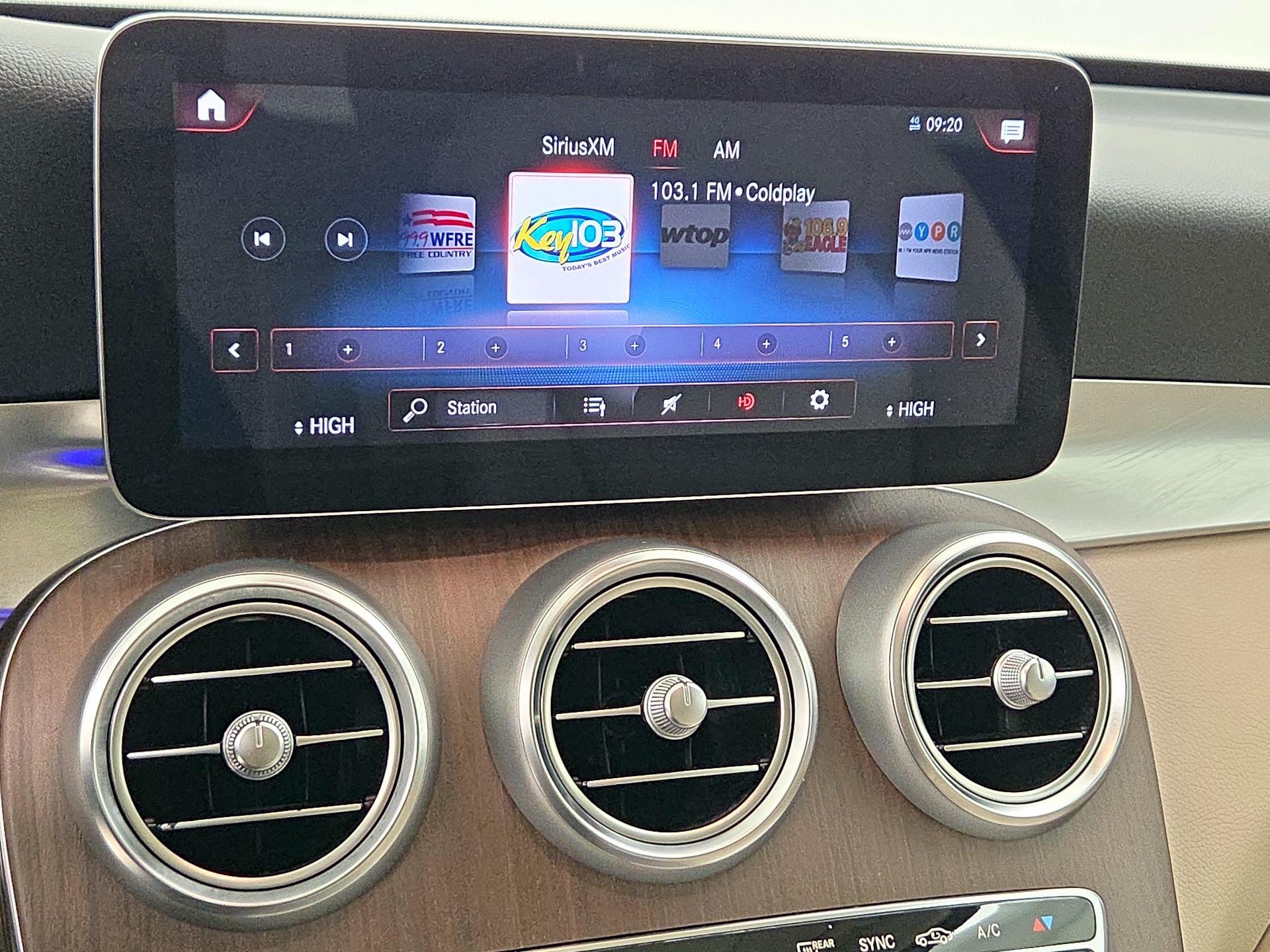 Thumbnail: 2022 Mercedes-Benz GLC - 16