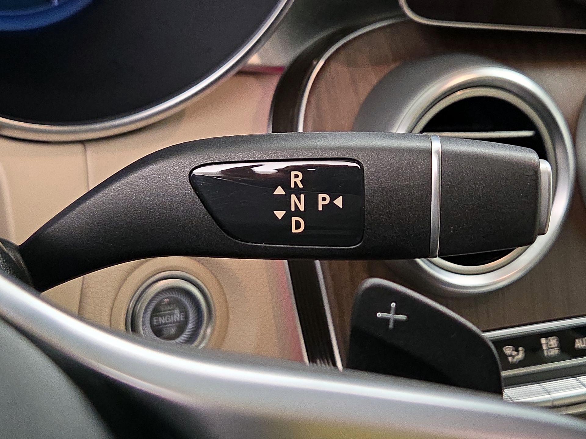 Thumbnail: 2022 Mercedes-Benz GLC - 18