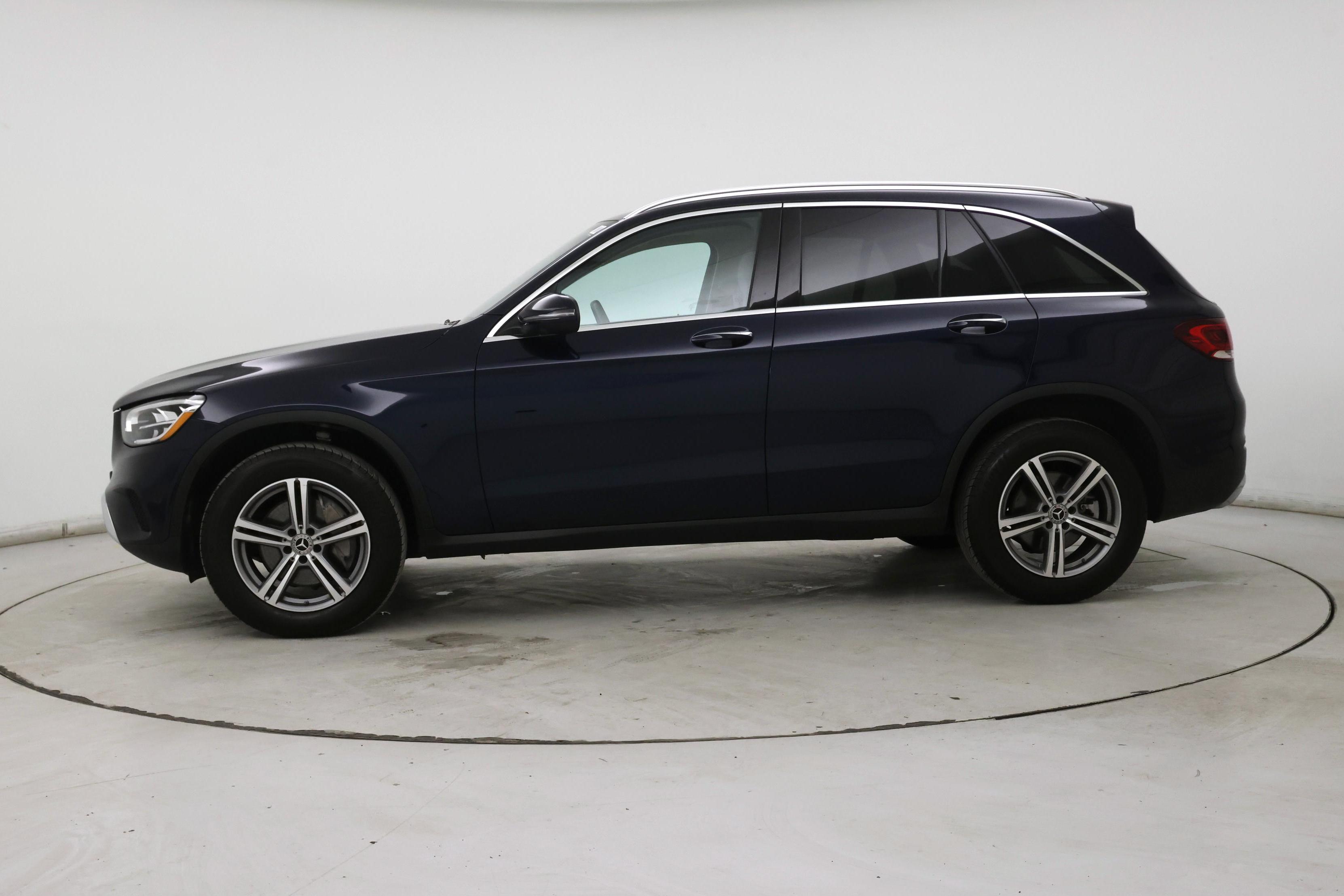 Thumbnail: 2022 Mercedes-Benz GLC - 3