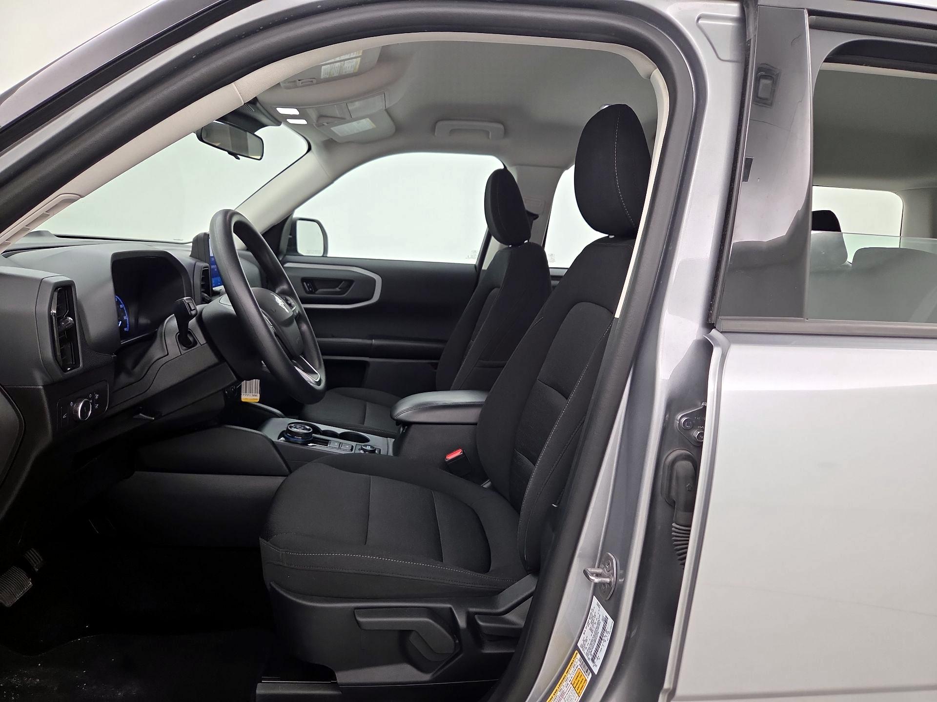 Thumbnail: 2021 Ford Bronco Sport - 11