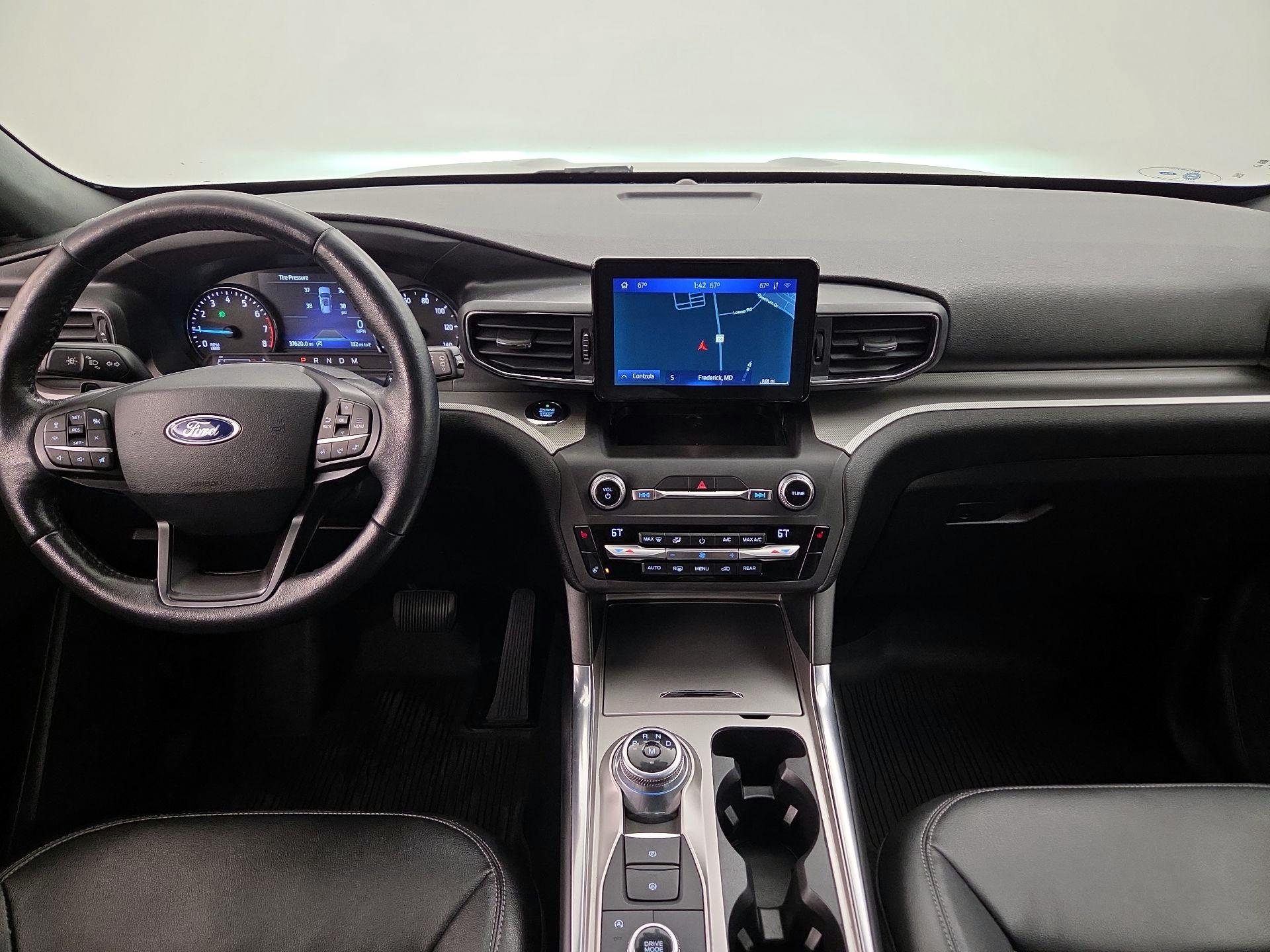 Thumbnail: 2020 Ford Explorer - 9