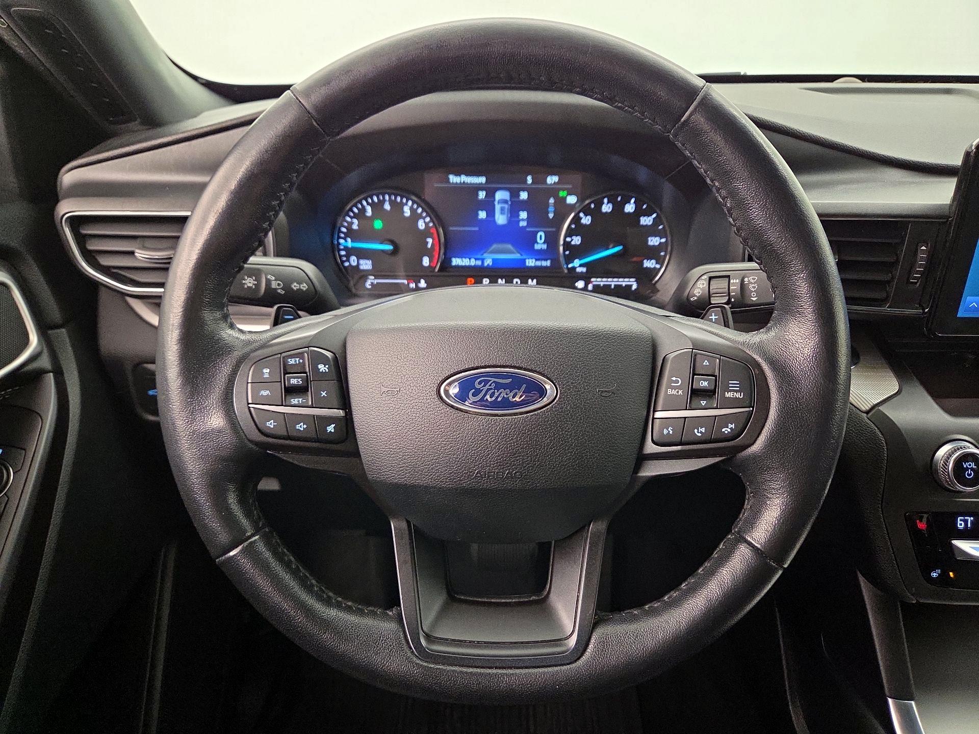 Thumbnail: 2020 Ford Explorer - 10