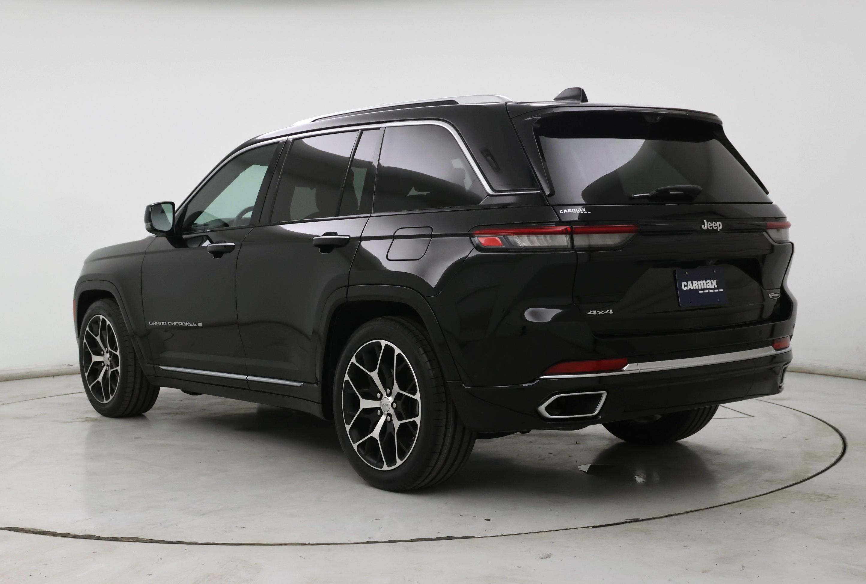 Thumbnail: 2023 Jeep Grand Cherokee - 2