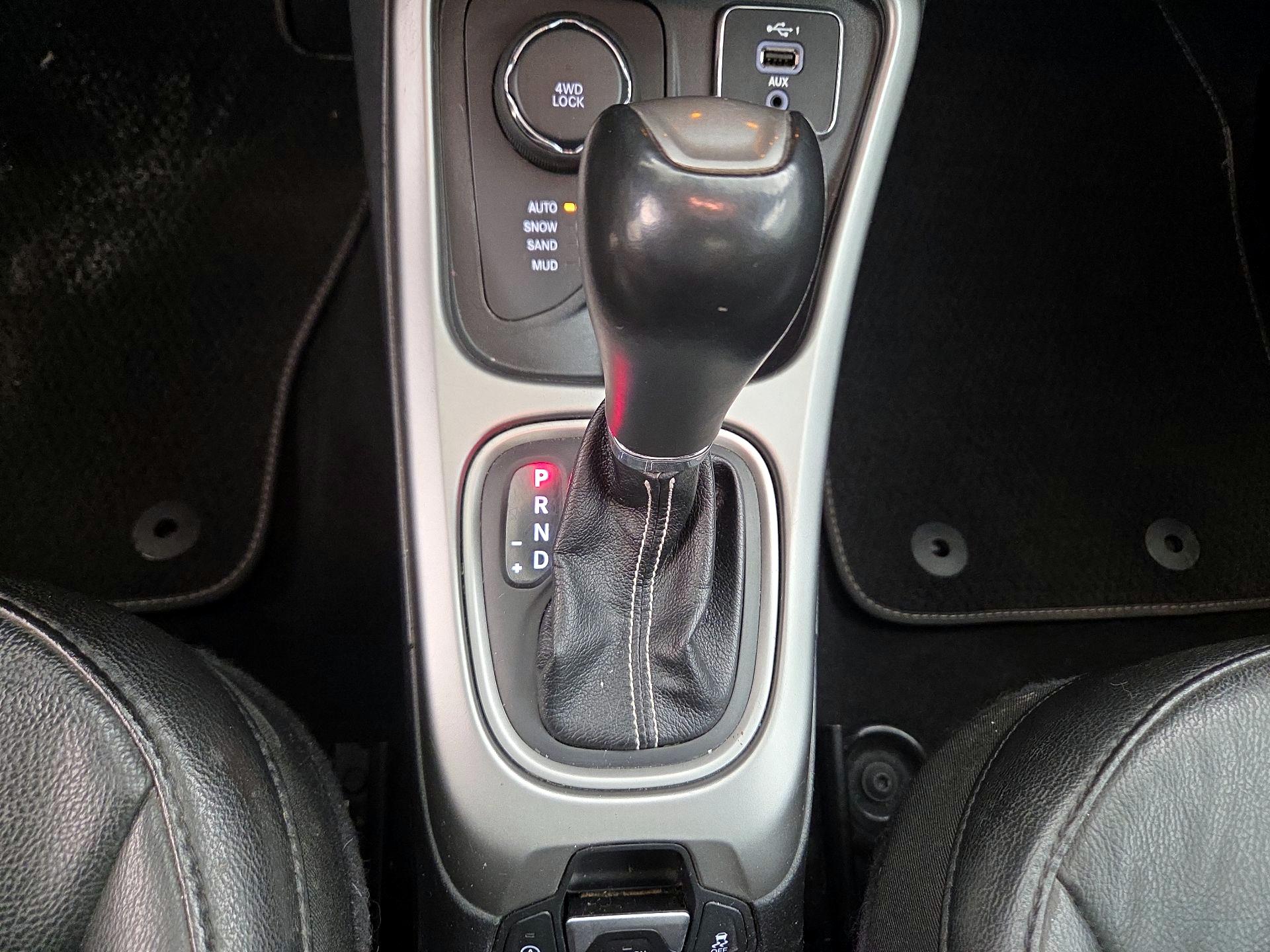 Thumbnail: 2021 Jeep Compass - 18