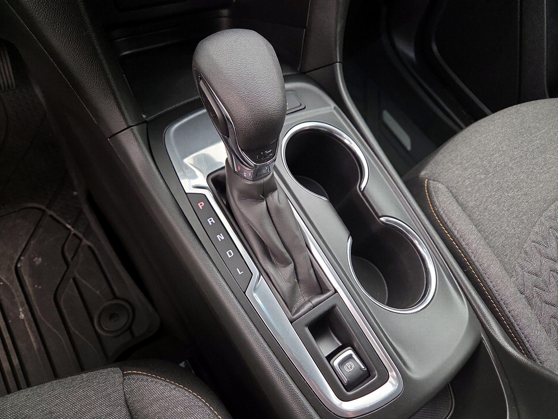 Thumbnail: 2022 Chevrolet Equinox - 17