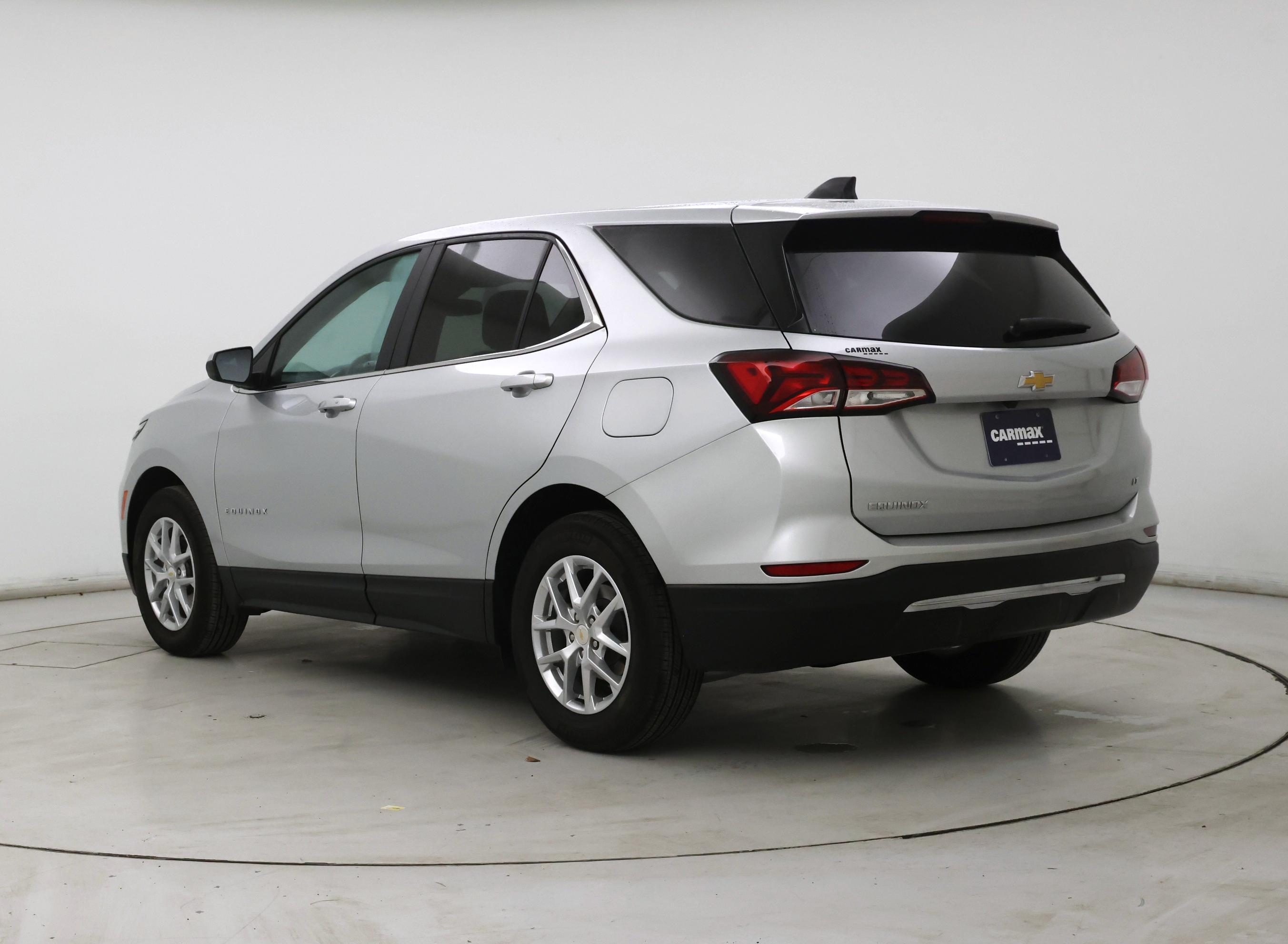 Thumbnail: 2022 Chevrolet Equinox - 2