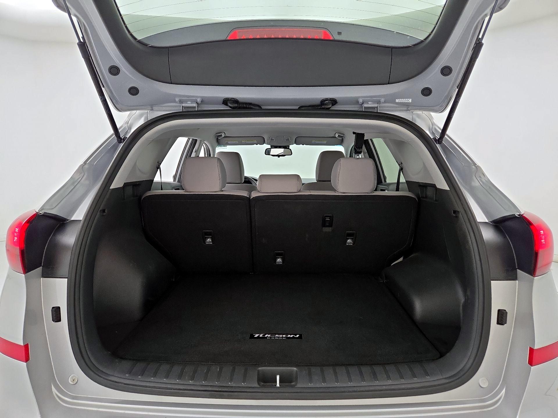 Thumbnail: 2020 Hyundai Tucson - 20