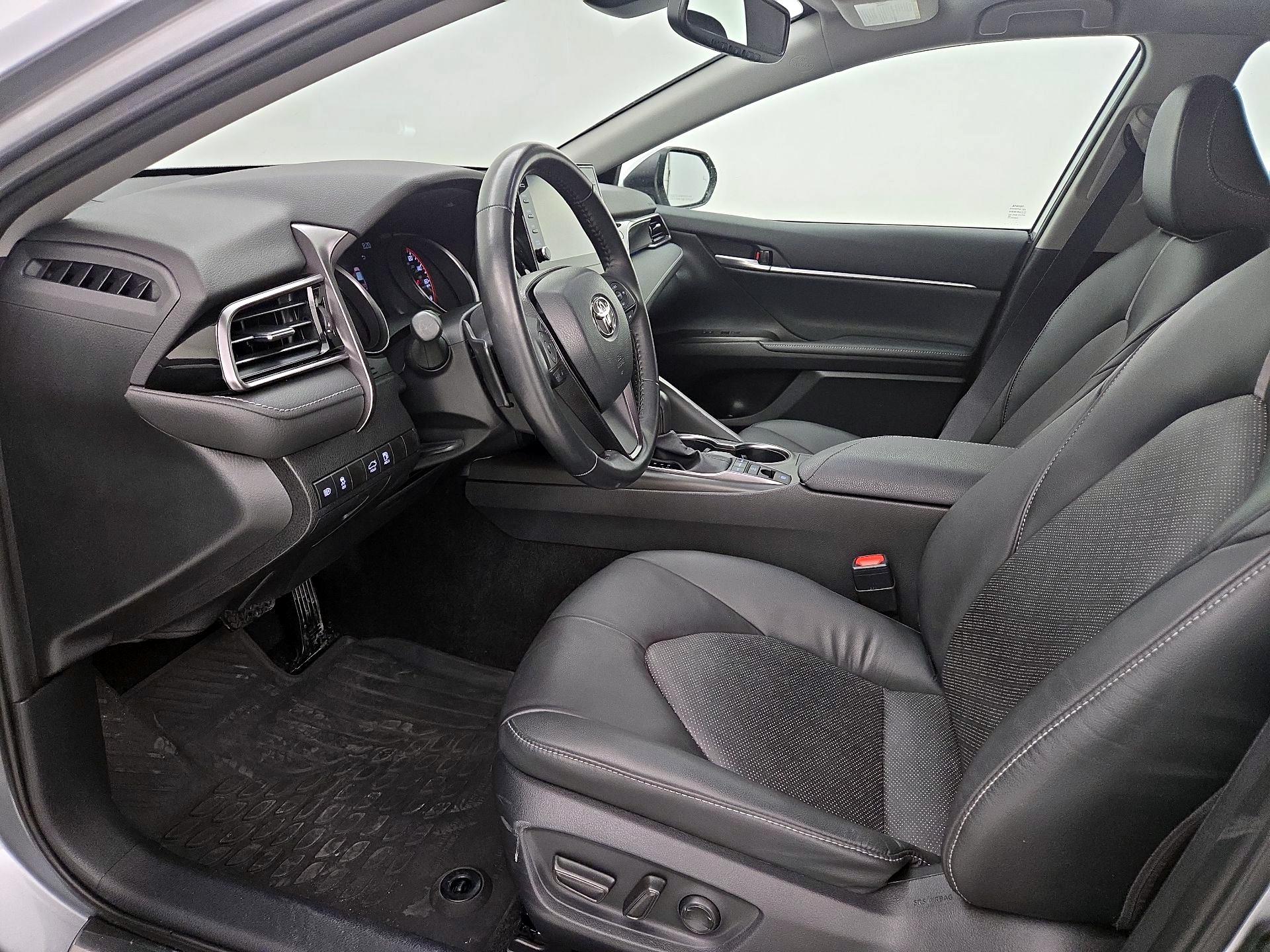 Thumbnail: 2023 Toyota Camry - 11