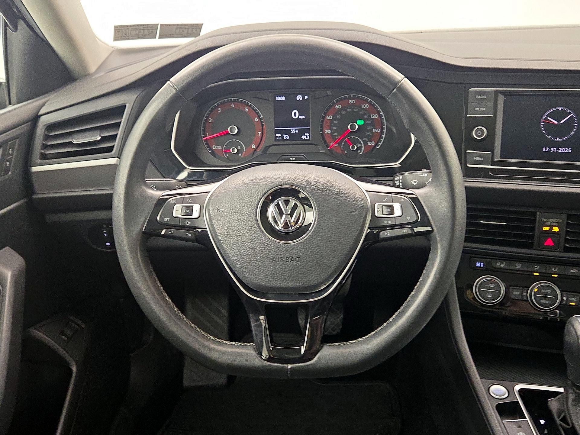 Thumbnail: 2020 Volkswagen Jetta - 10