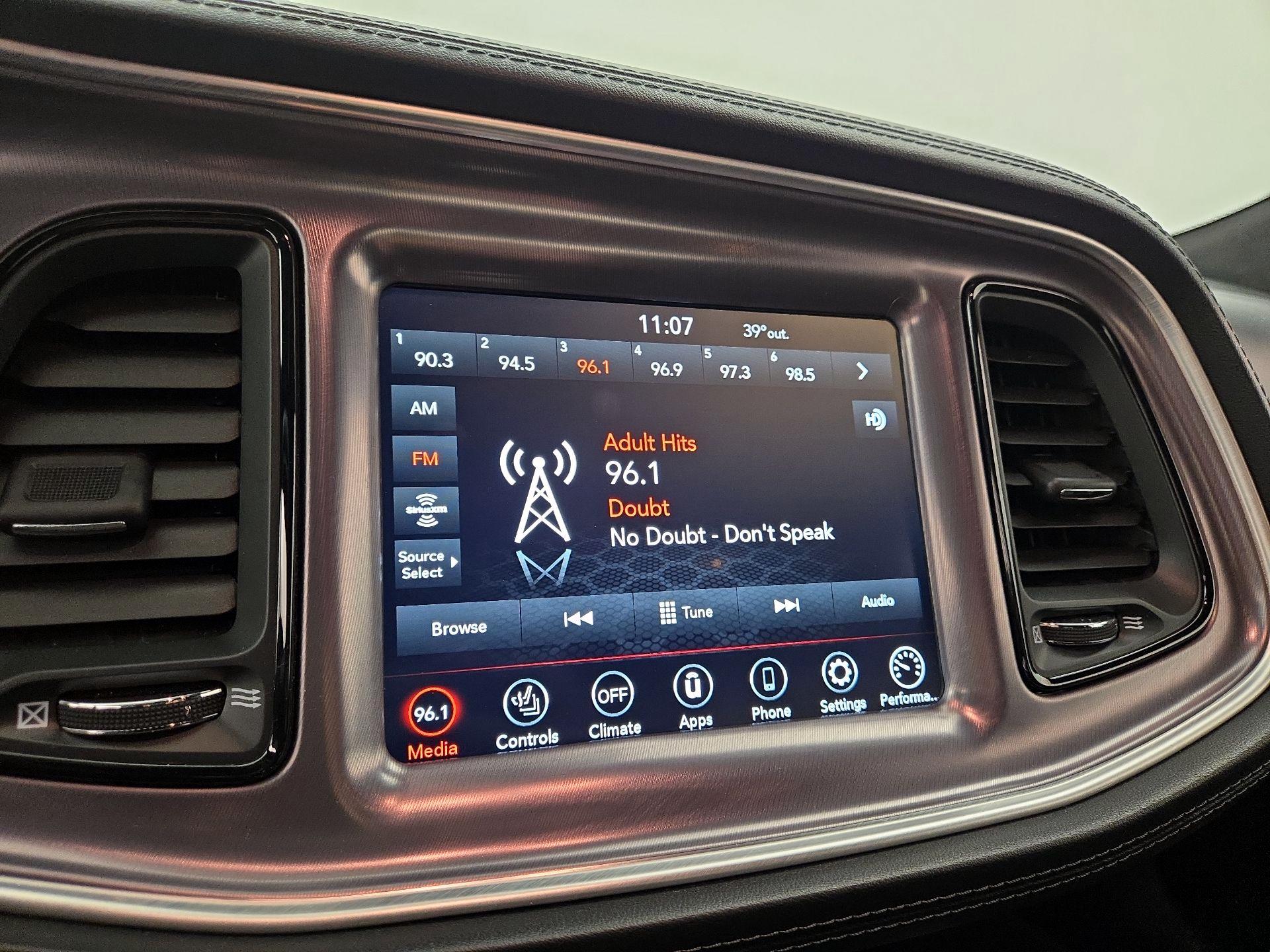 Thumbnail: 2022 Dodge Challenger - 15