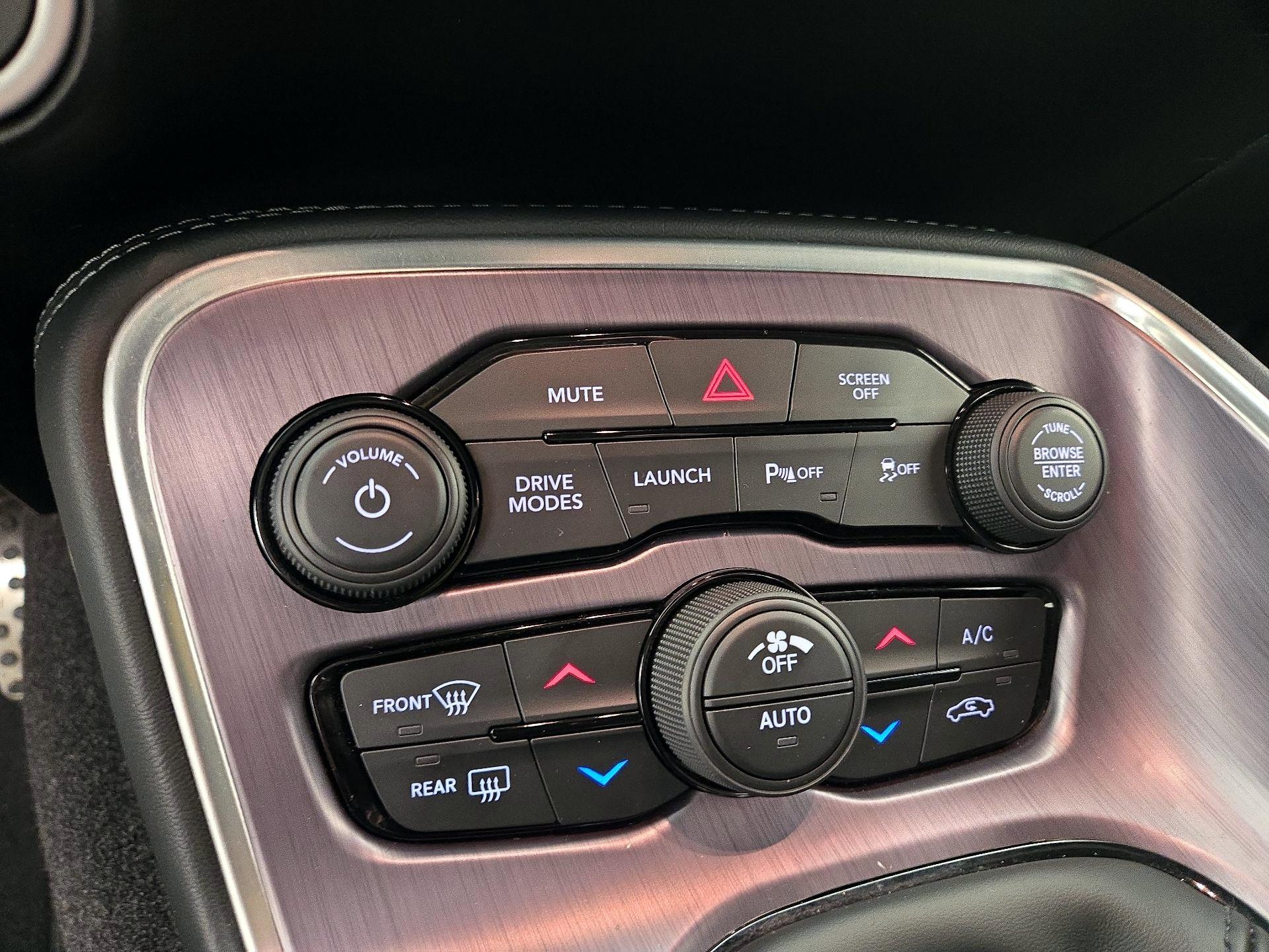 Thumbnail: 2022 Dodge Challenger - 16