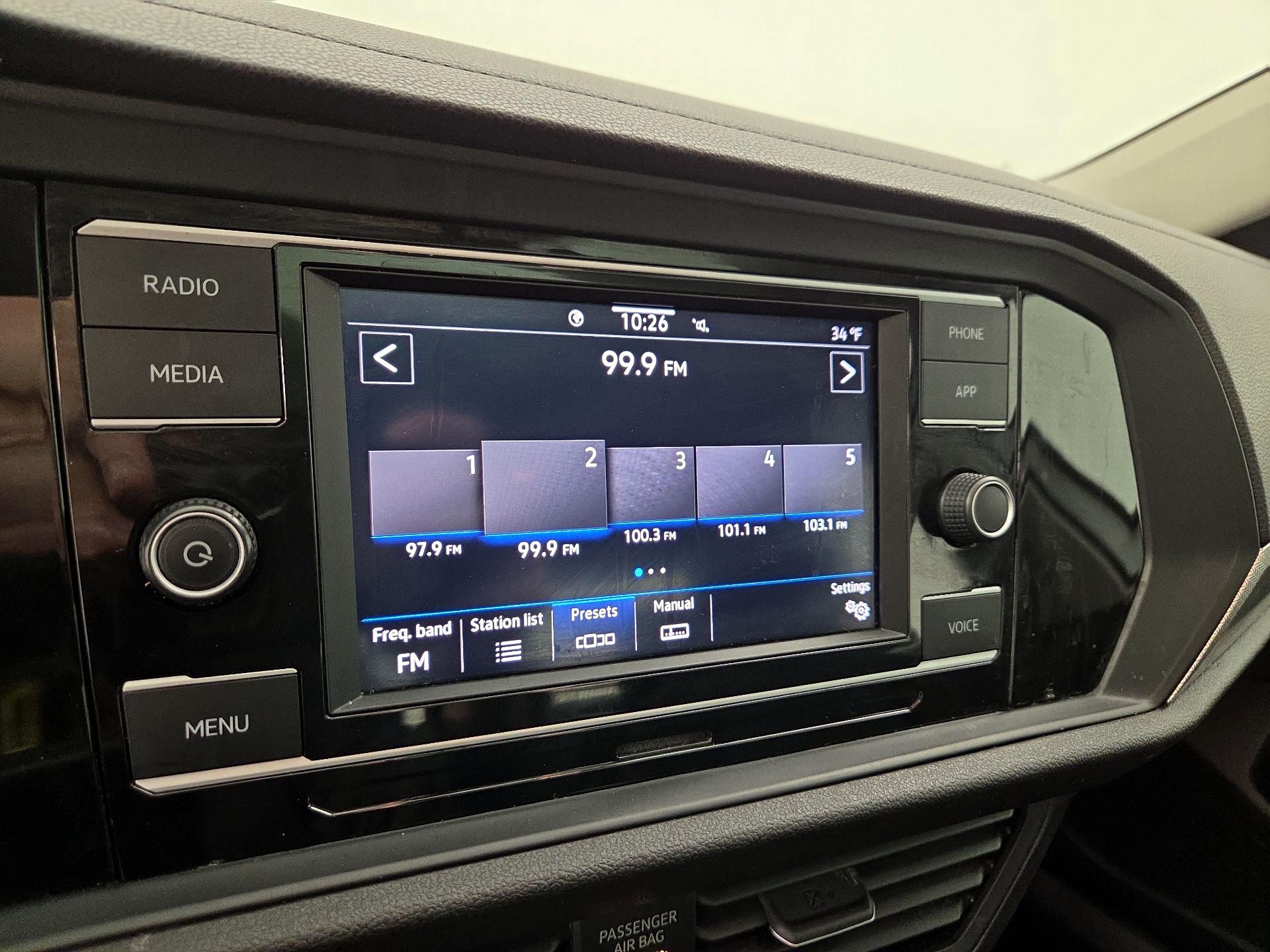 Thumbnail: 2020 Volkswagen Jetta - 15