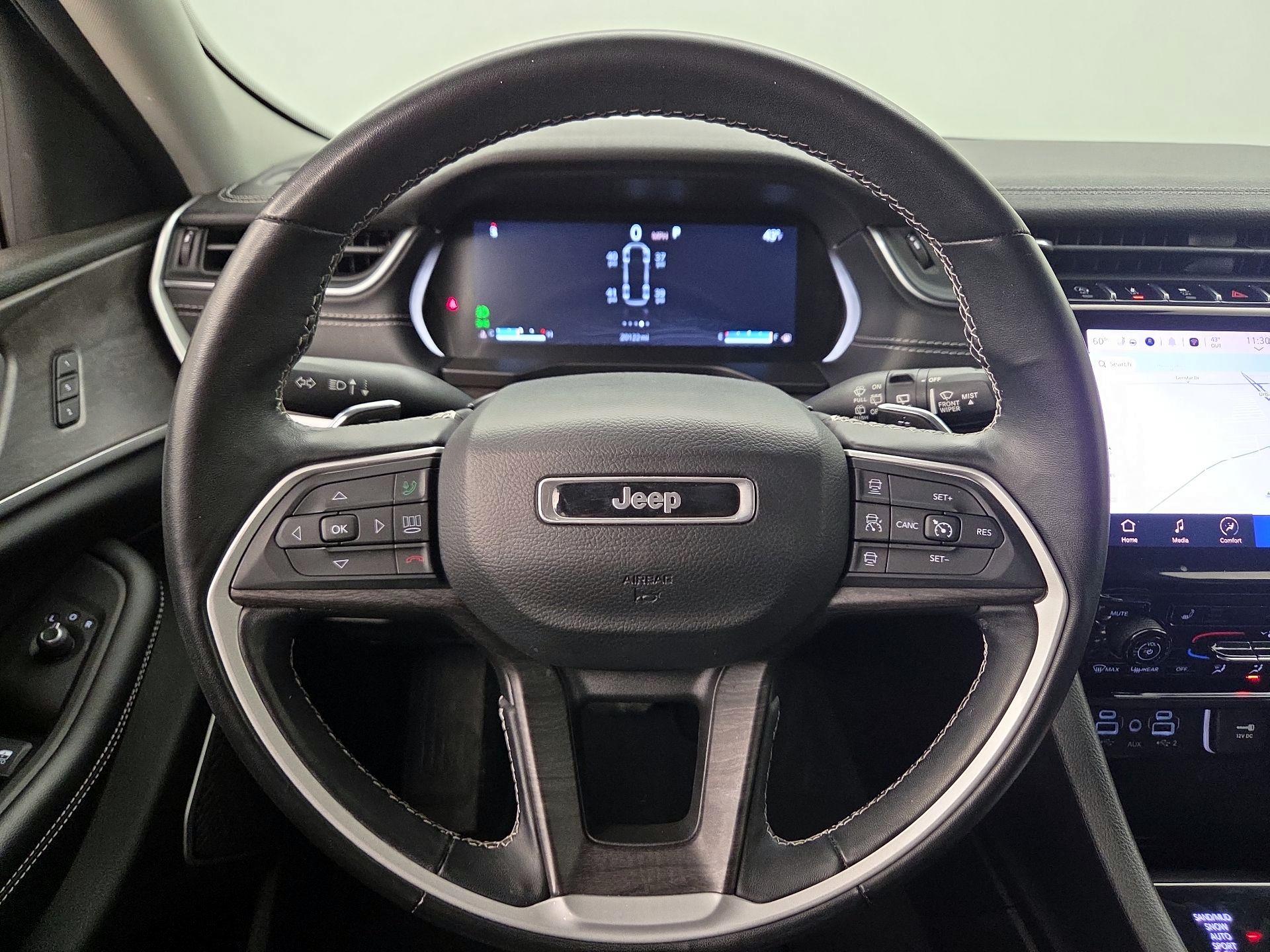 Thumbnail: 2022 Jeep Grand Cherokee - 10