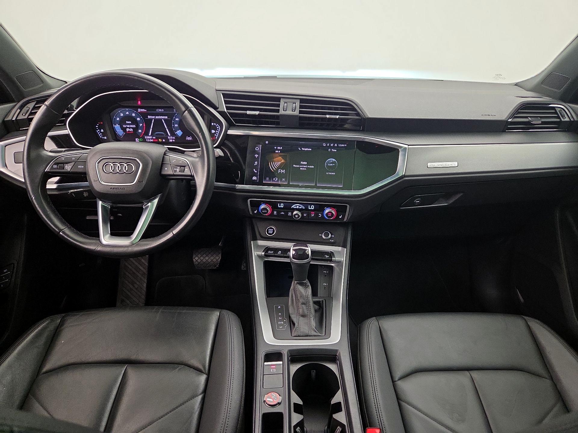 Thumbnail: 2023 Audi Q3 - 9