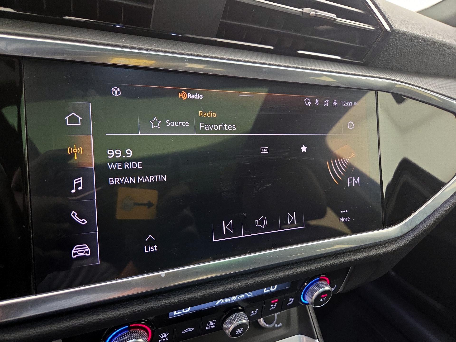 Thumbnail: 2023 Audi Q3 - 15