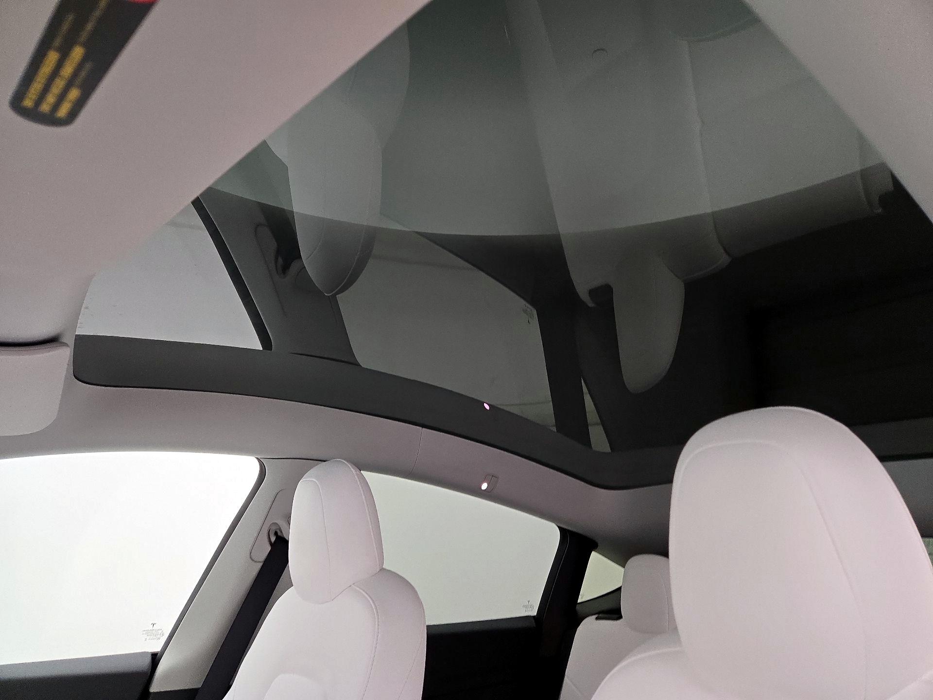 Thumbnail: 2023 Tesla Model Y - 19