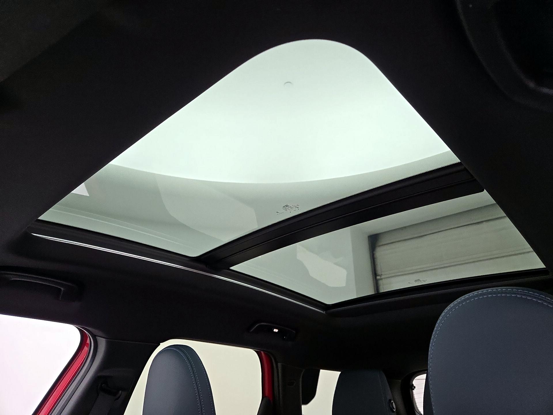 Thumbnail: 2025 MINI Cooper Countryman - 18