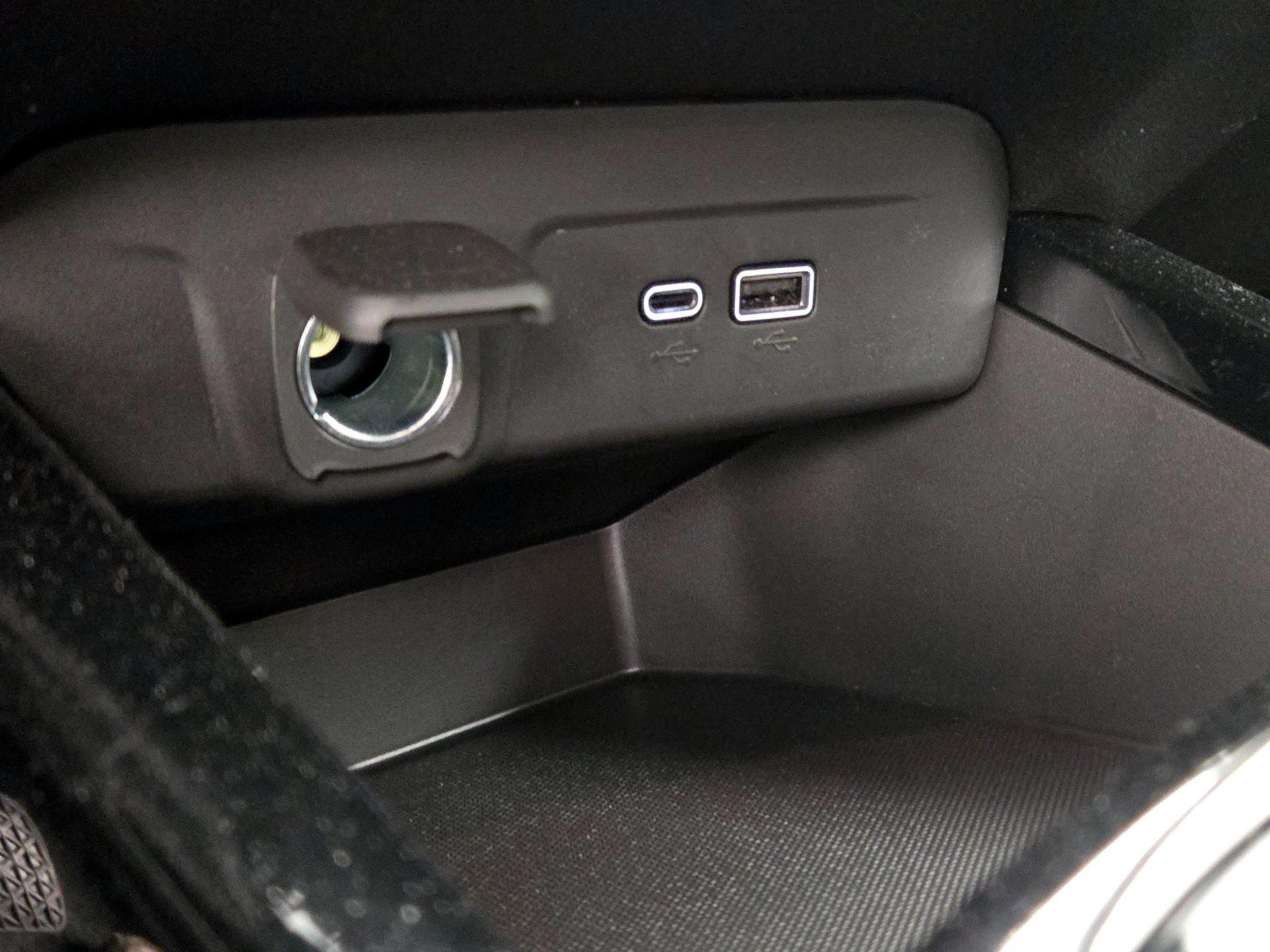 Thumbnail: 2024 Chevrolet Trax - 18