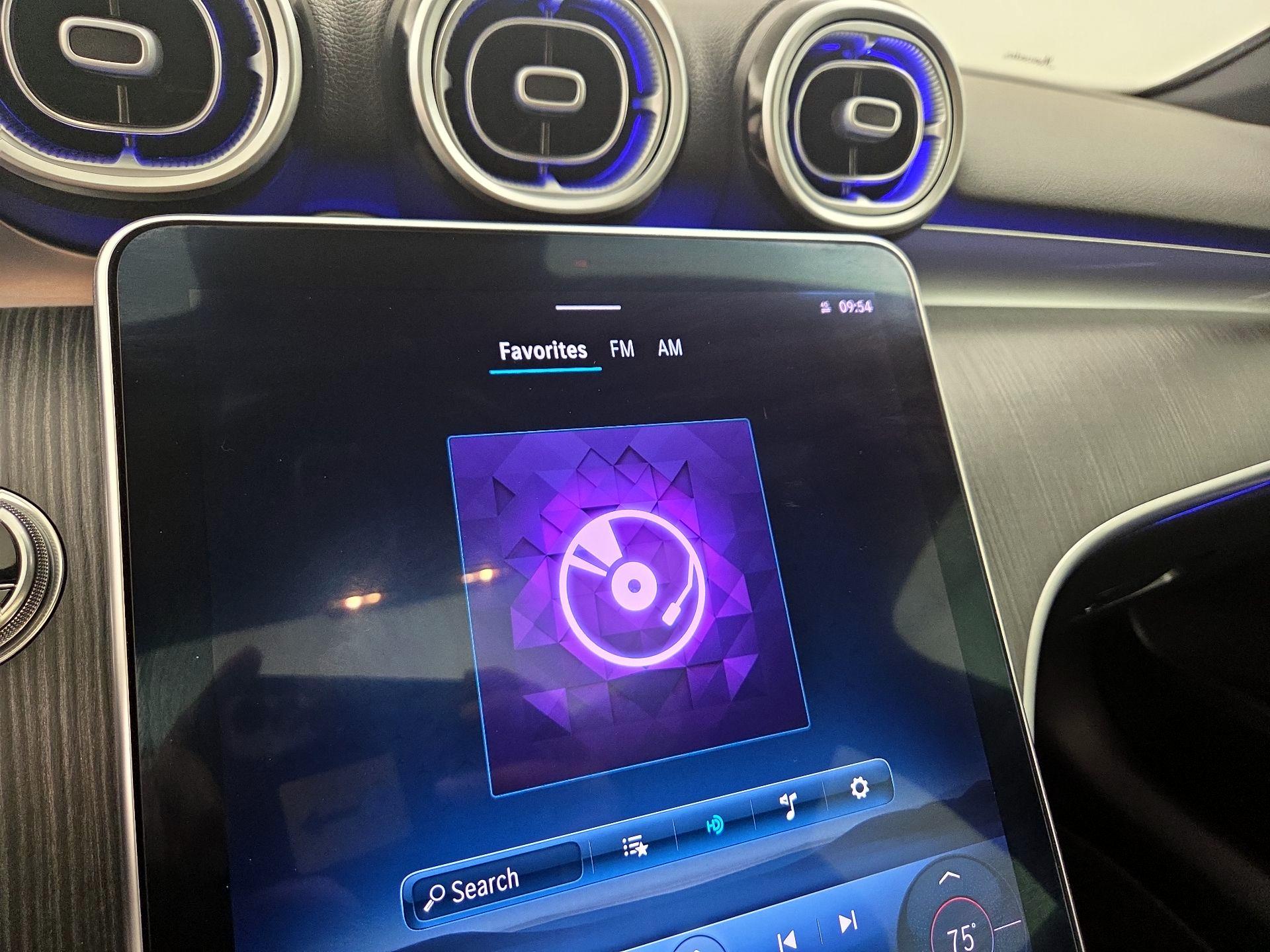 Thumbnail: 2022 Mercedes-Benz C-Class - 15