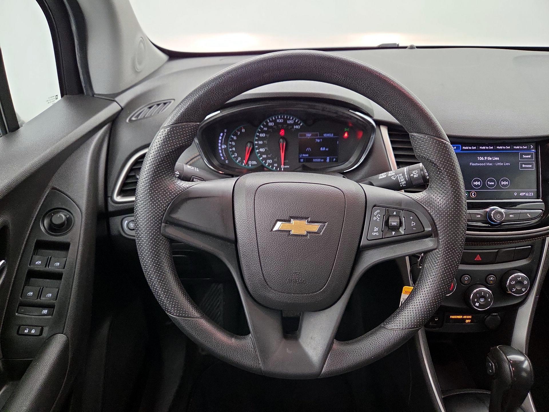 Thumbnail: 2020 Chevrolet Trax - 10