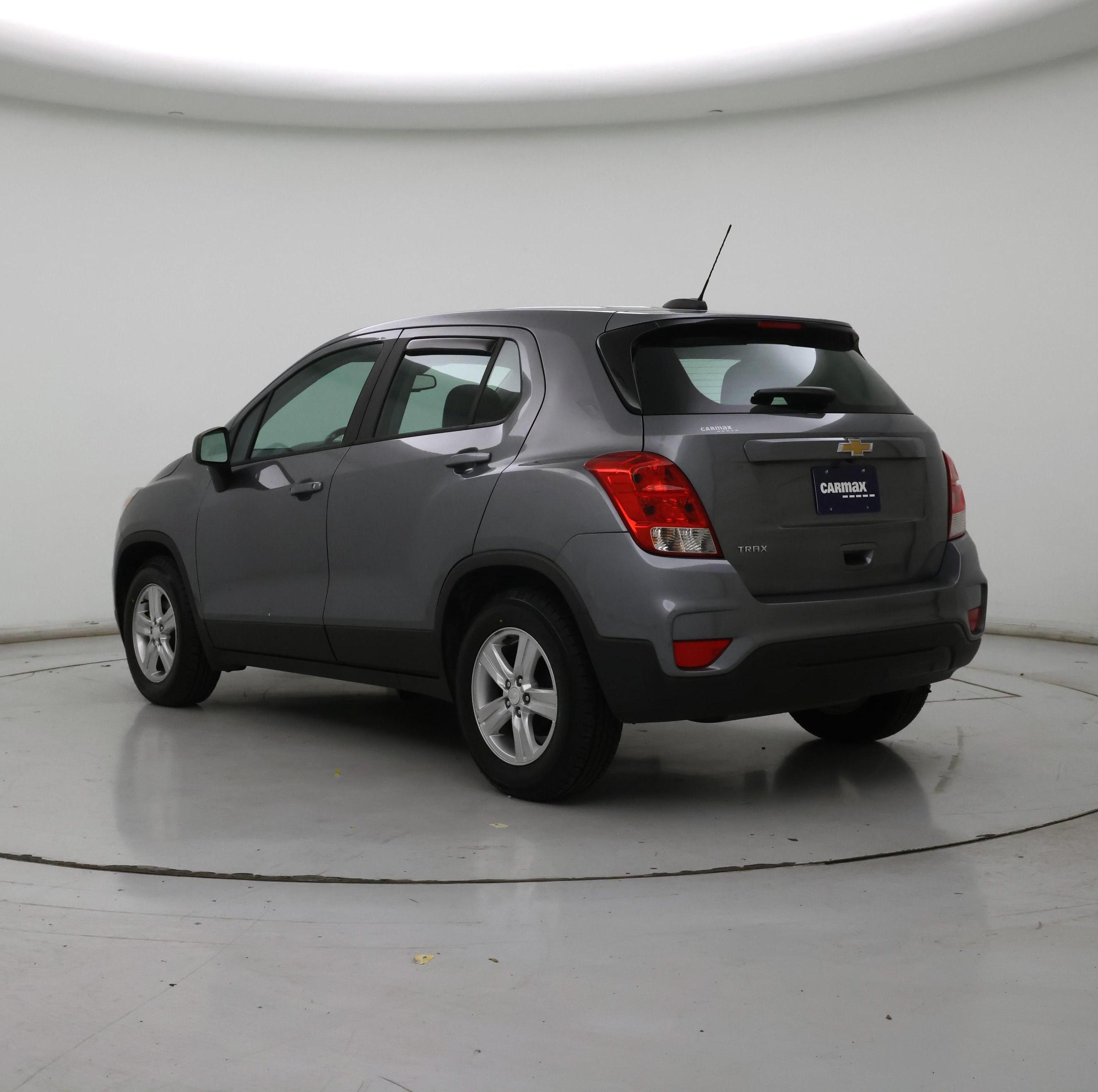 Thumbnail: 2020 Chevrolet Trax - 2