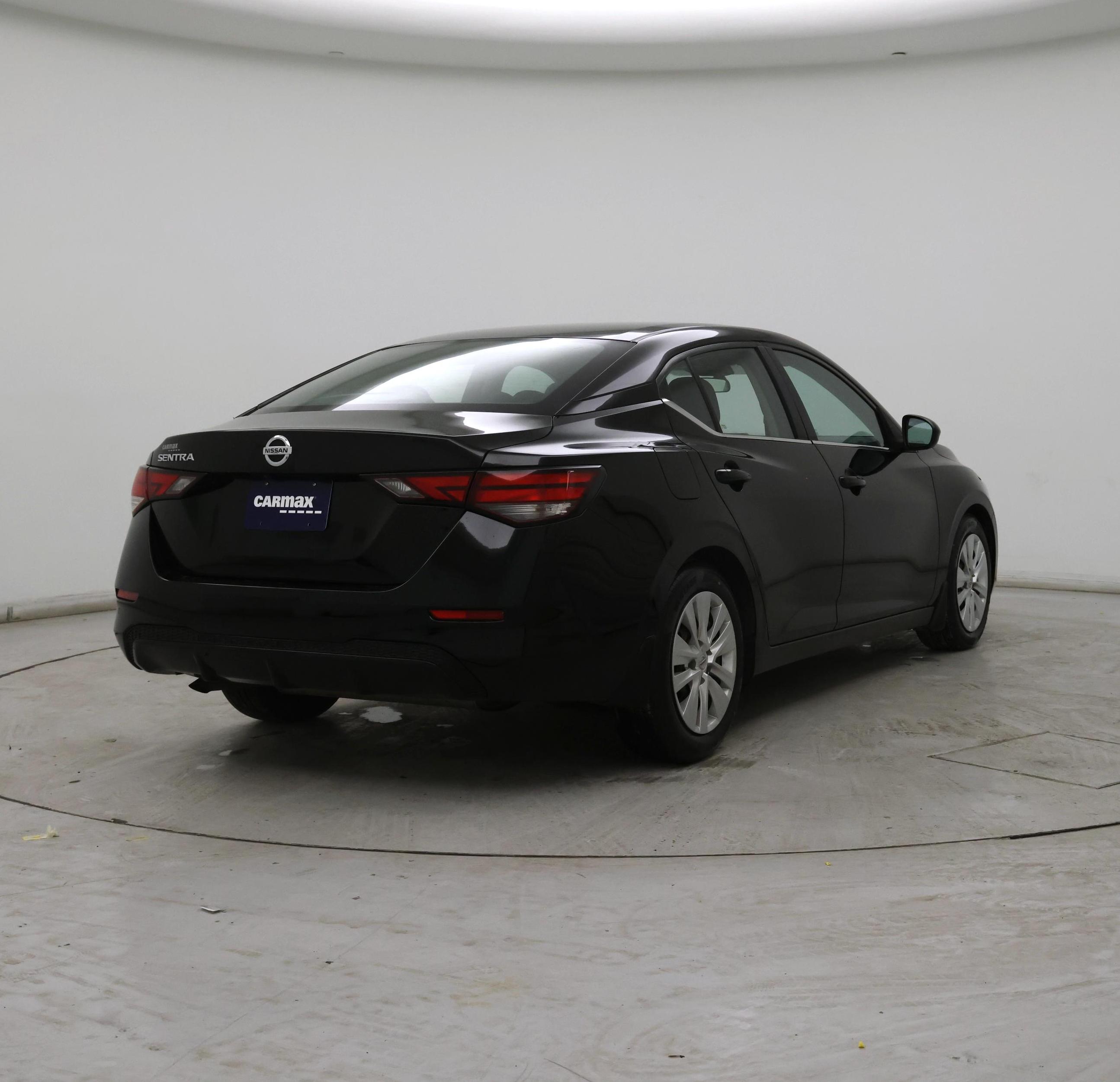 Thumbnail: 2020 Nissan Sentra - 8