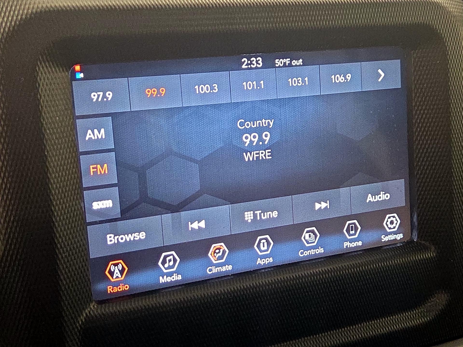 Thumbnail: 2022 Jeep Gladiator - 13